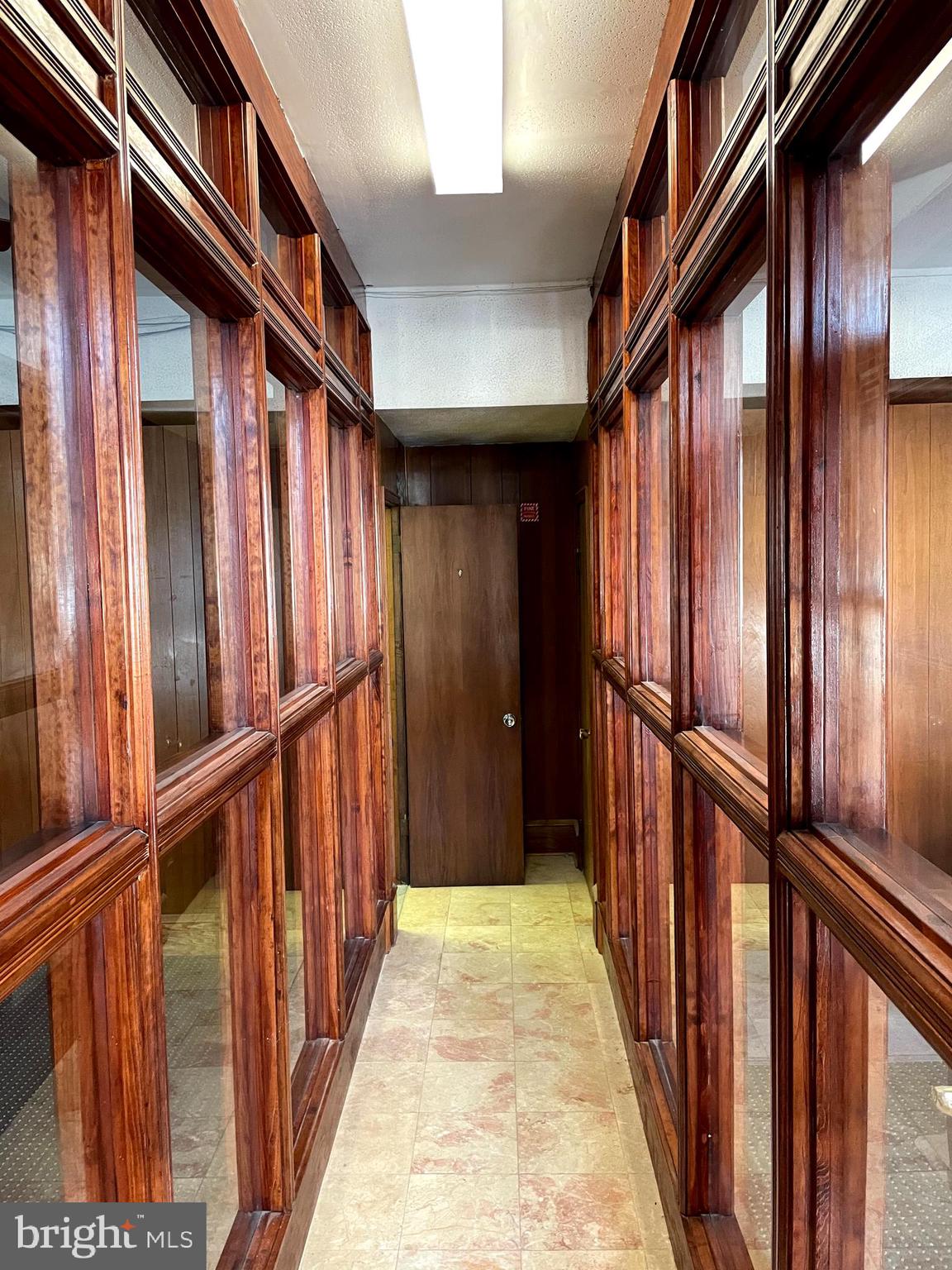 WHARTON - Commercial Lease