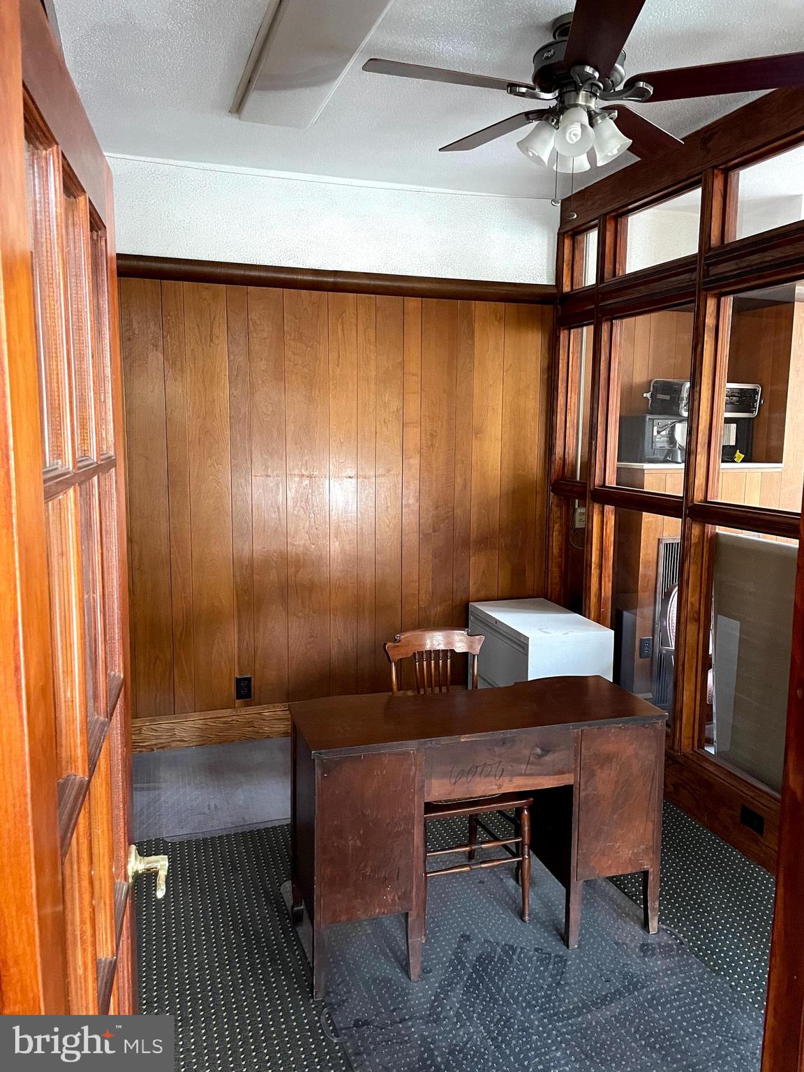 WHARTON - Commercial Lease