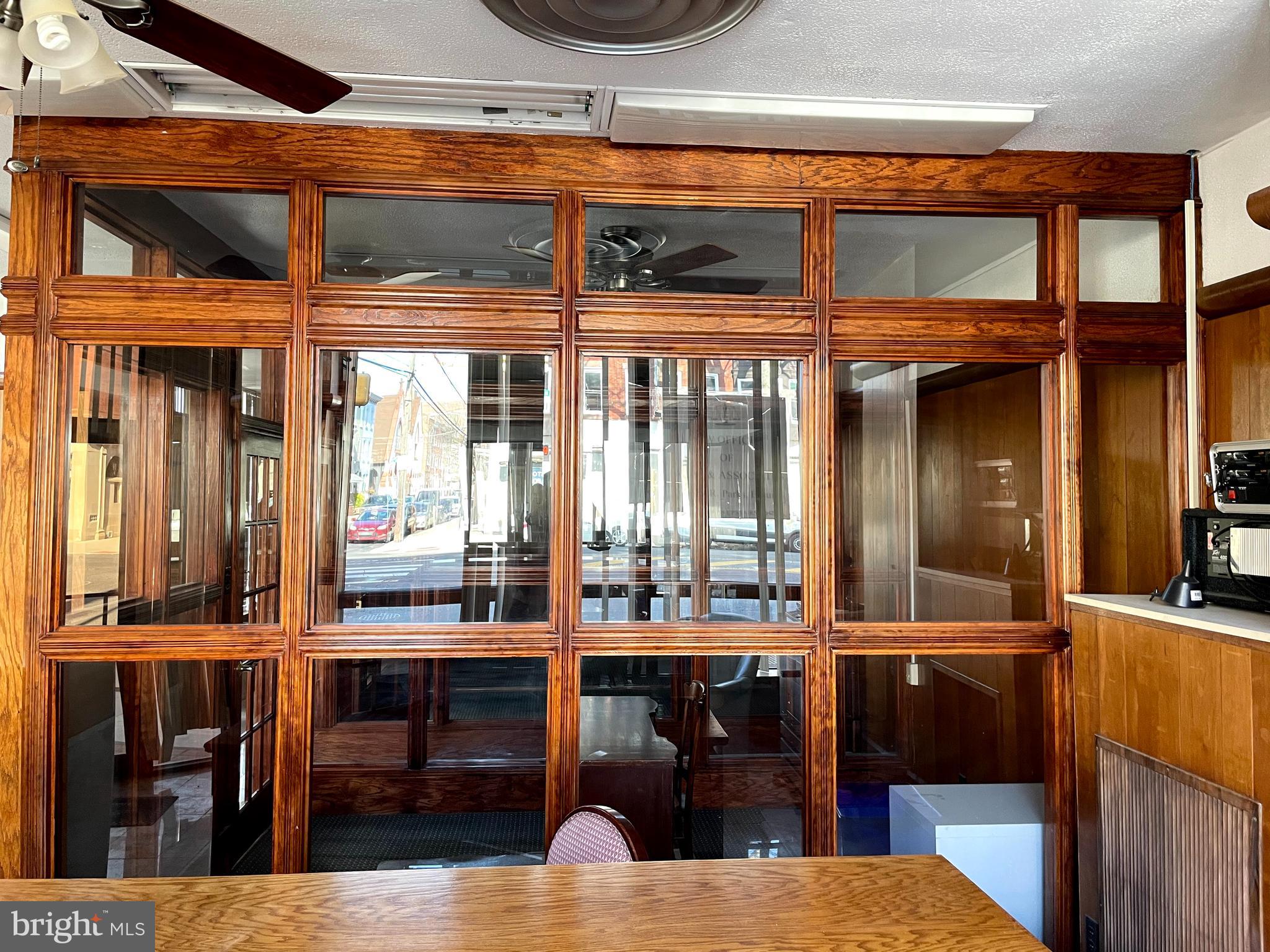 WHARTON - Commercial Lease