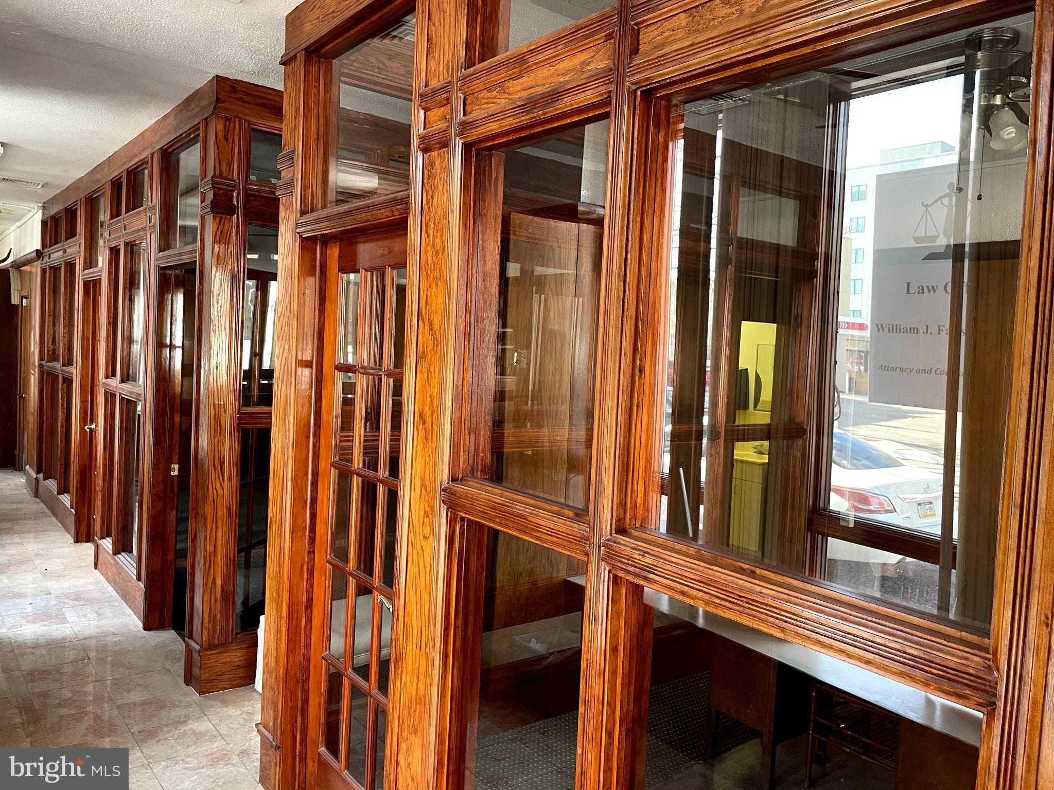 WHARTON - Commercial Lease