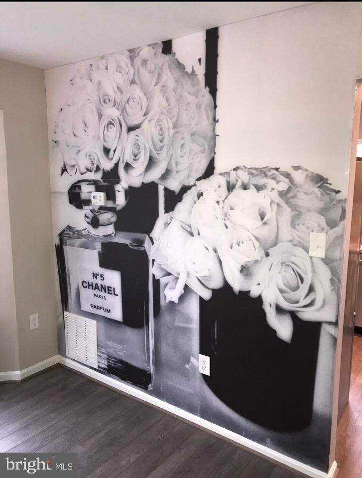 BRINKLEY TOWNS - Residential Lease