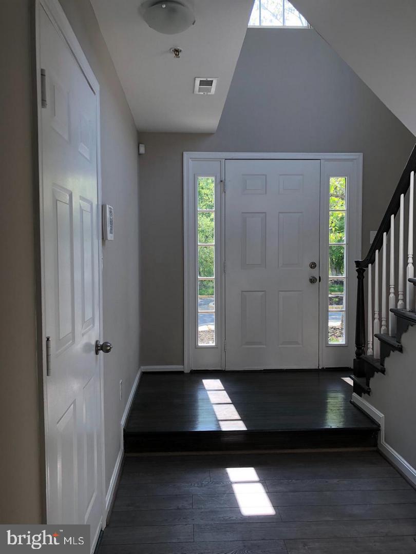 BRINKLEY TOWNS - Residential Lease