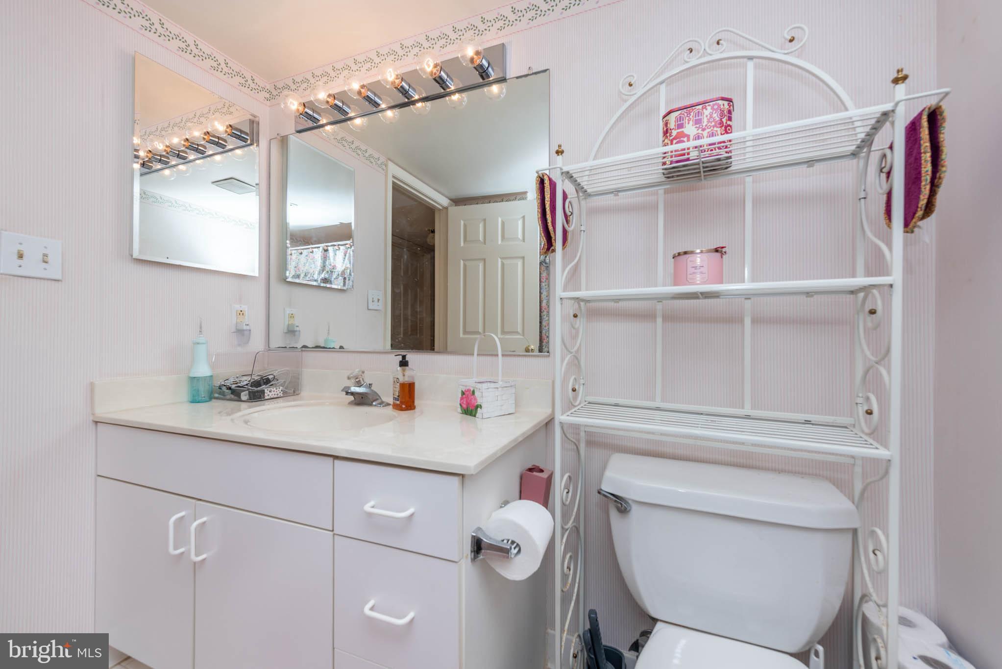 WEXFORD GARDEN CONDOMINIUMS - Residential