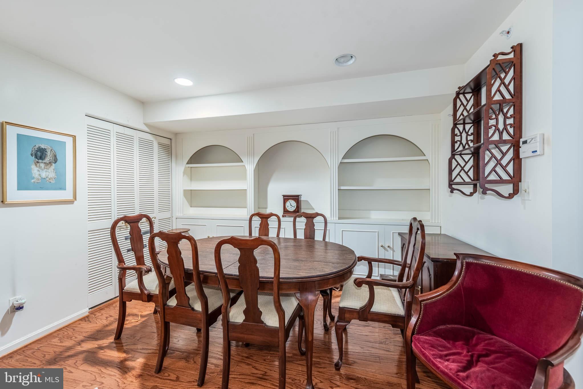 WEXFORD GARDEN CONDOMINIUMS - Residential