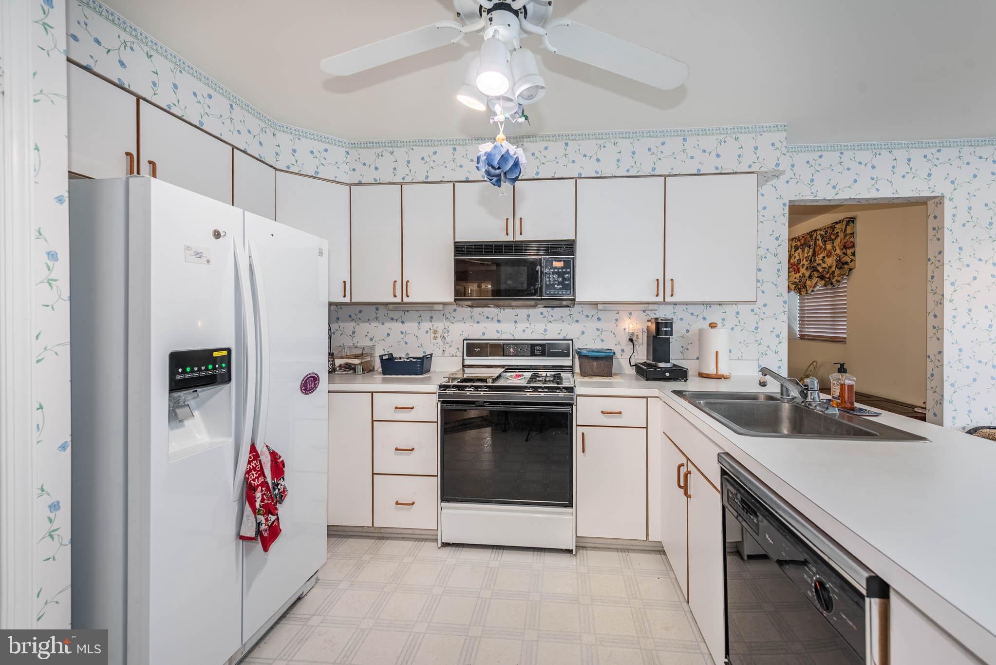 WEXFORD GARDEN CONDOMINIUMS - Residential