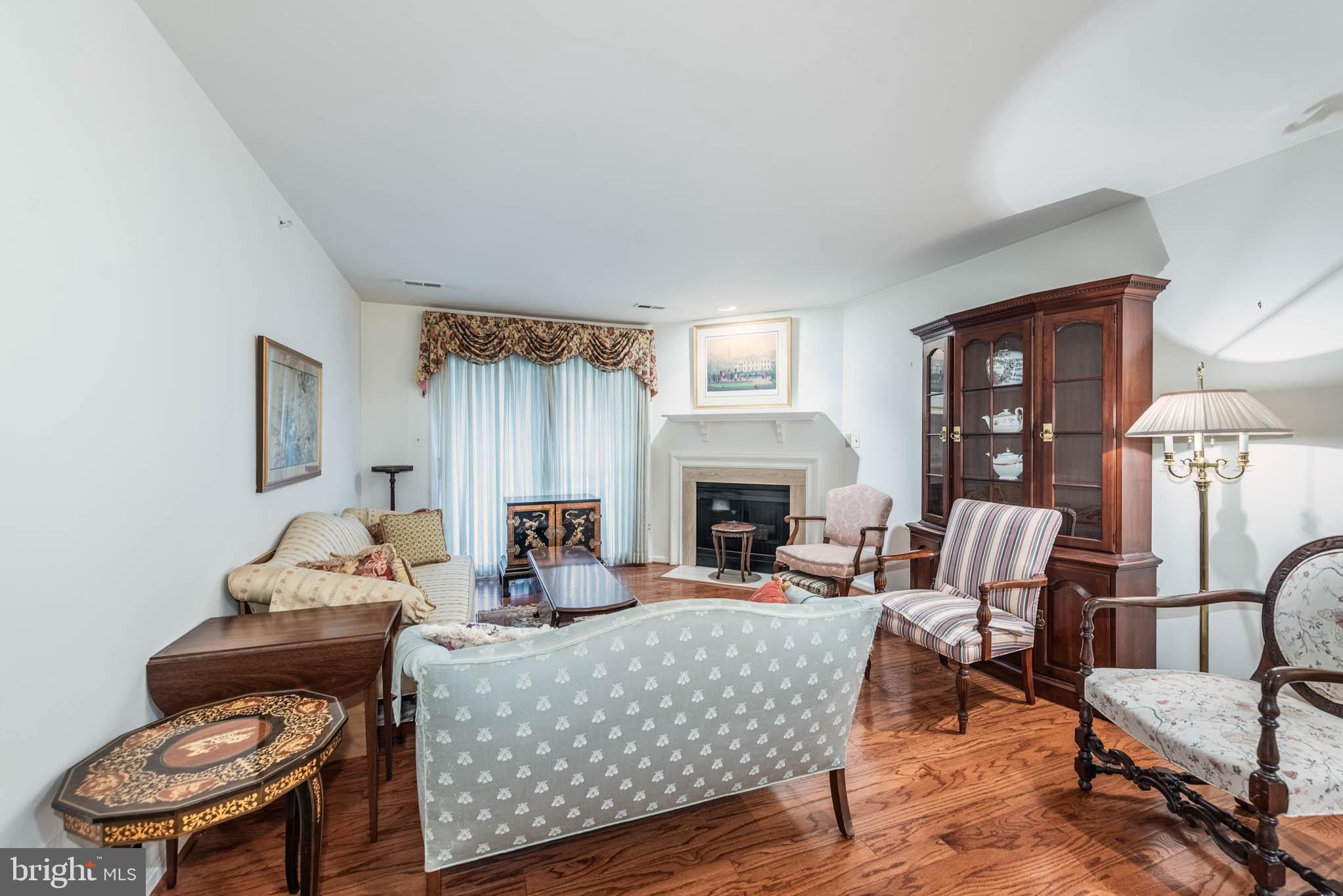 12 BANDON COURT 103