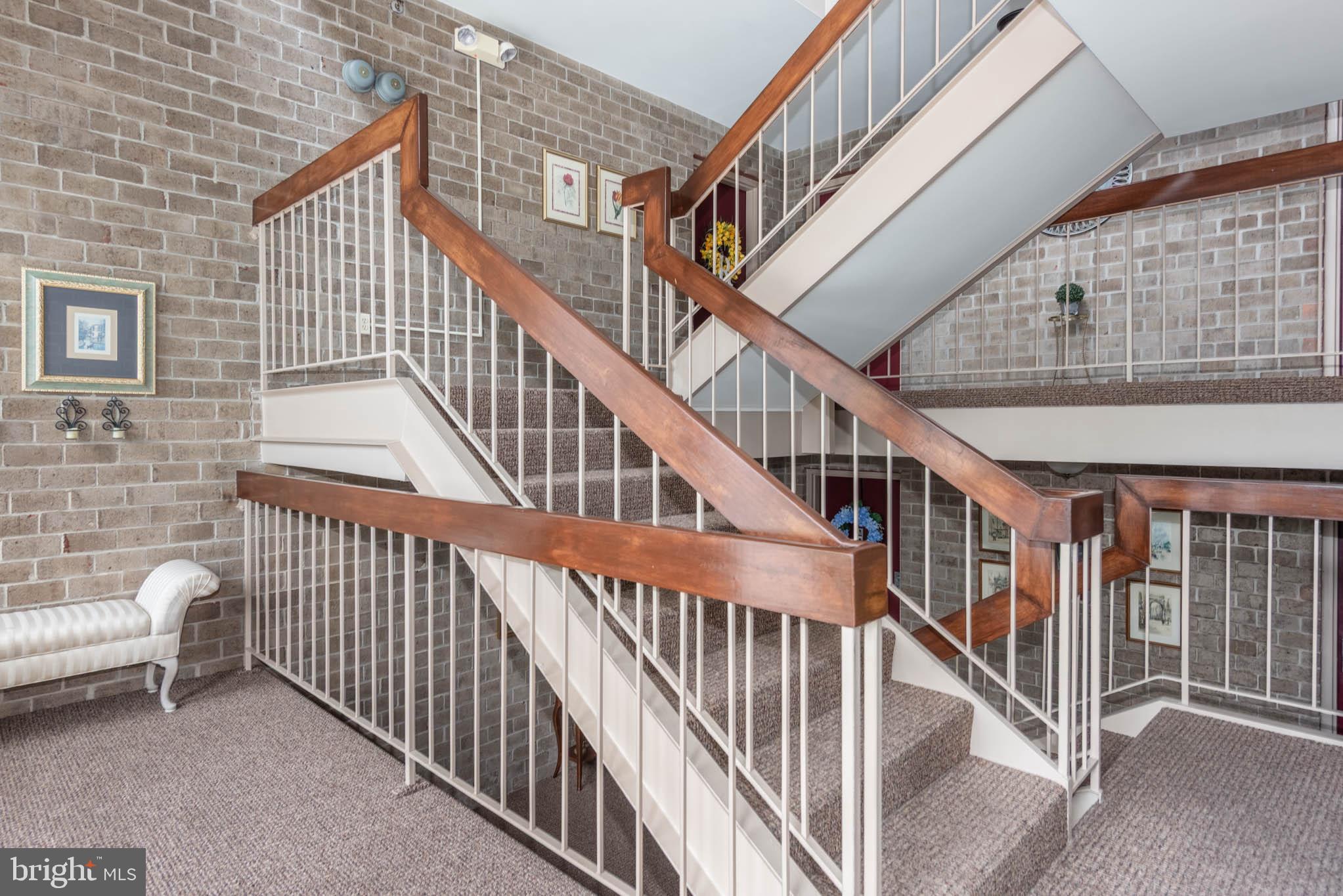 WEXFORD GARDEN CONDOMINIUMS - Residential