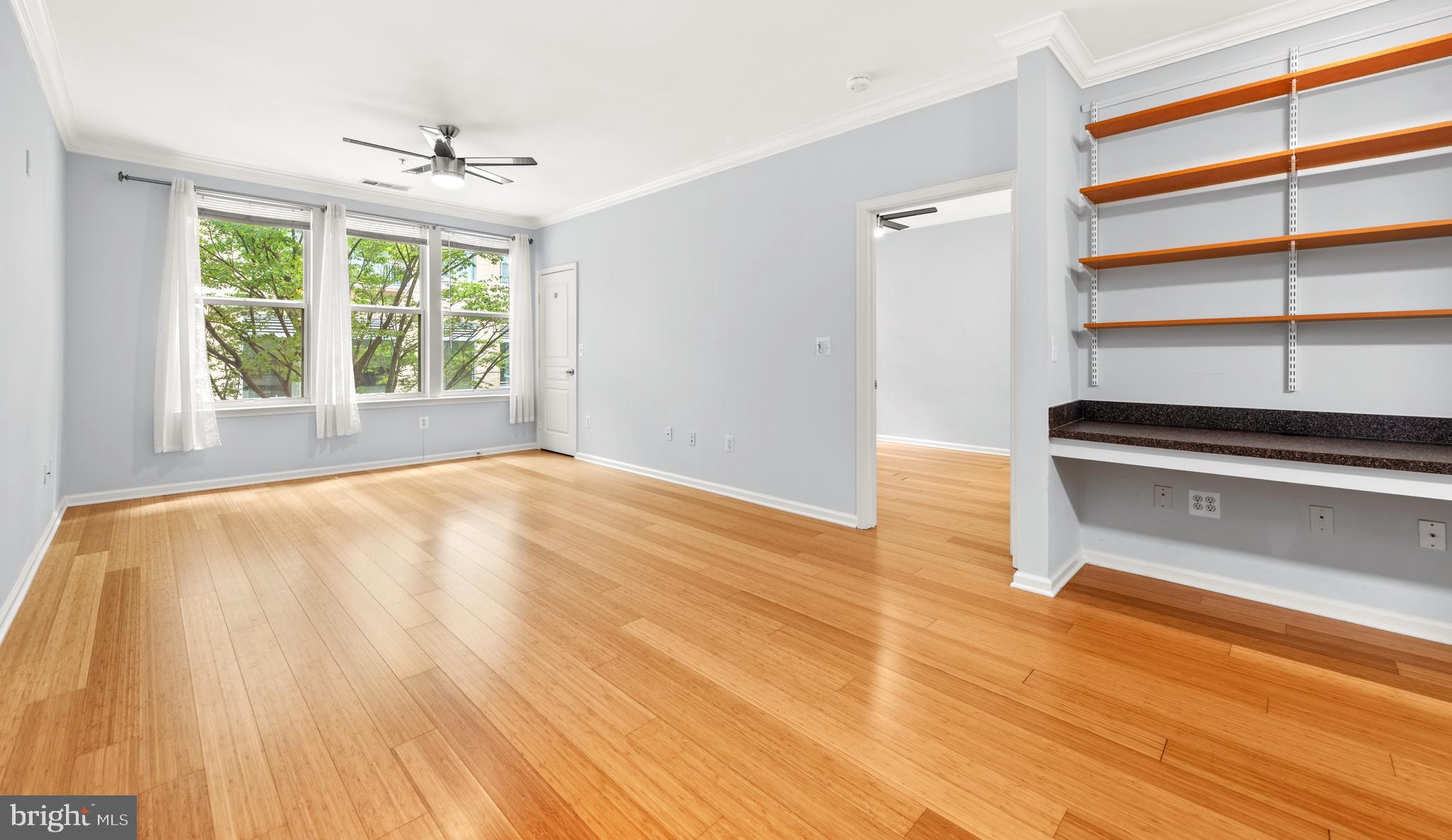 SAVOY AT RESTON TOWN CENTER - Residential