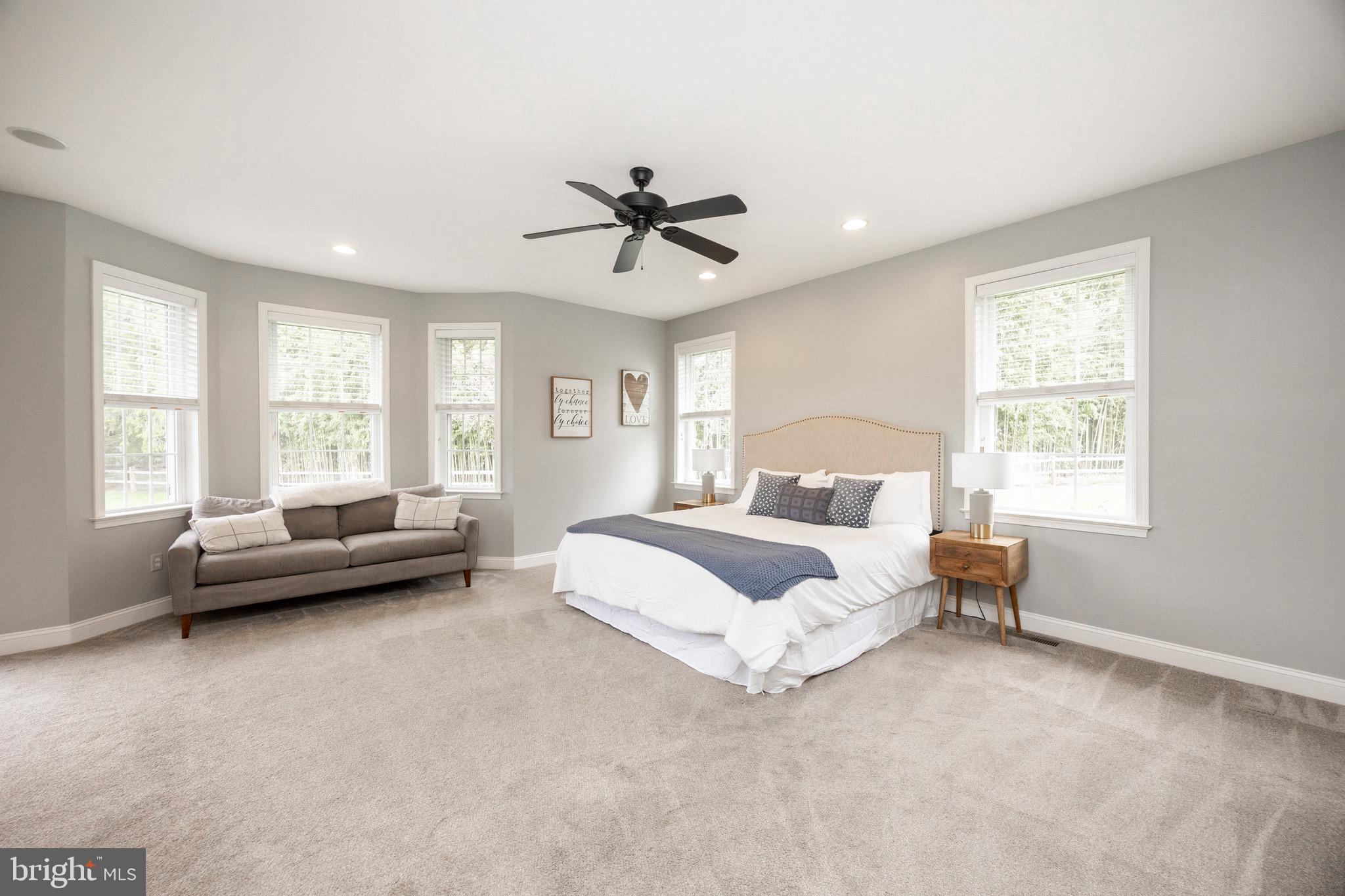 HIDDEN MEADOWS - Residential