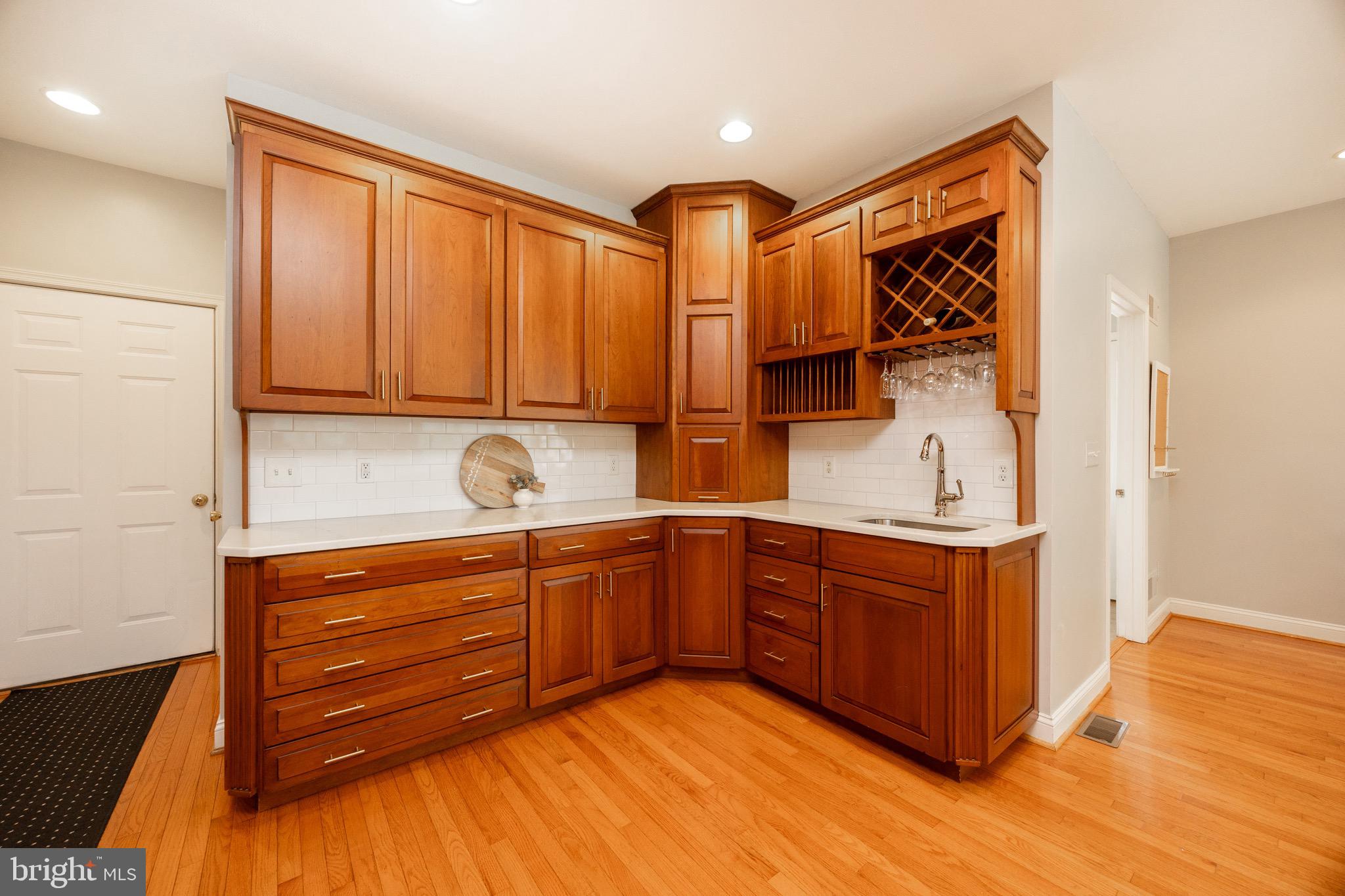 HIDDEN MEADOWS - Residential