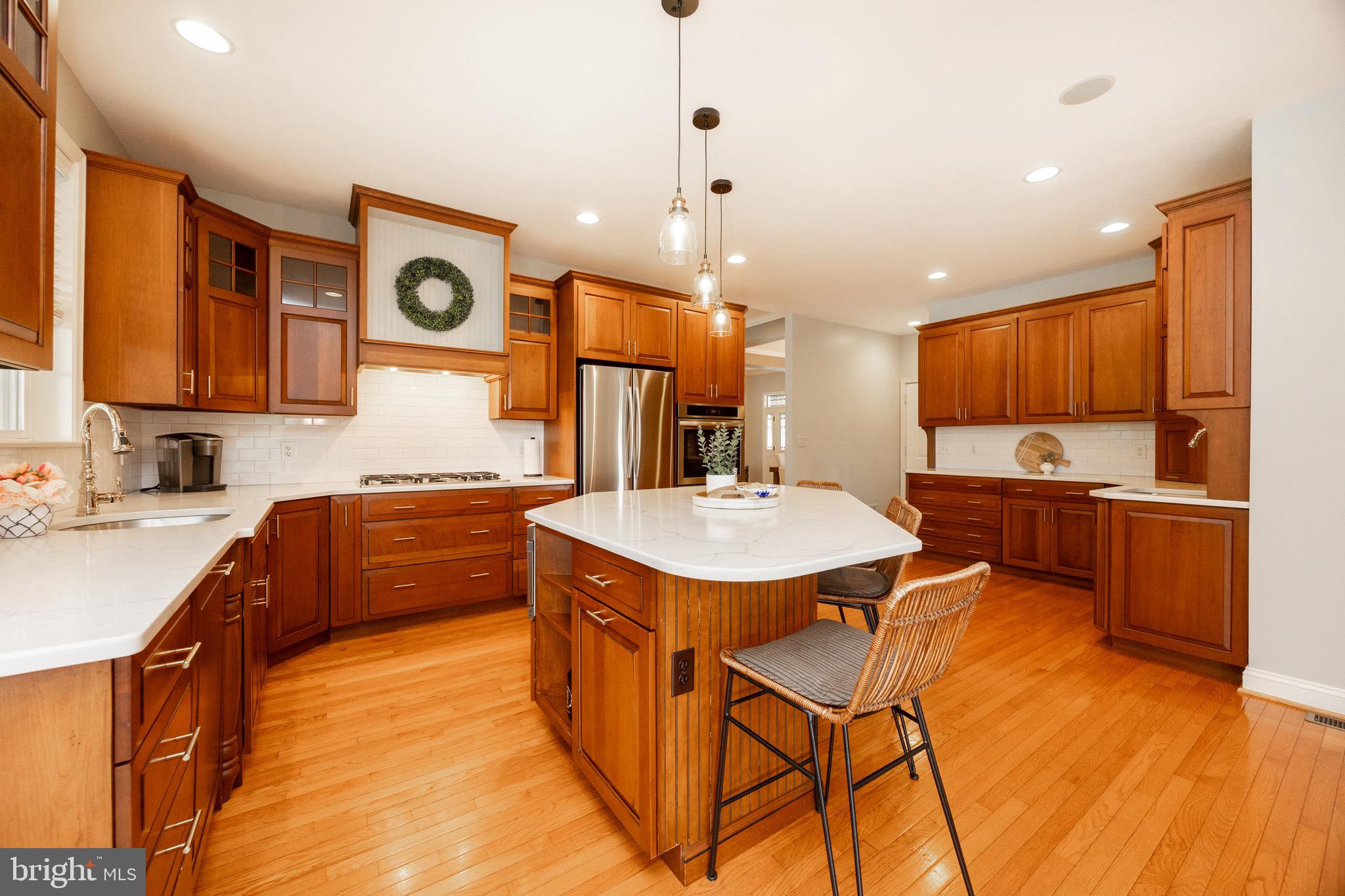 HIDDEN MEADOWS - Residential