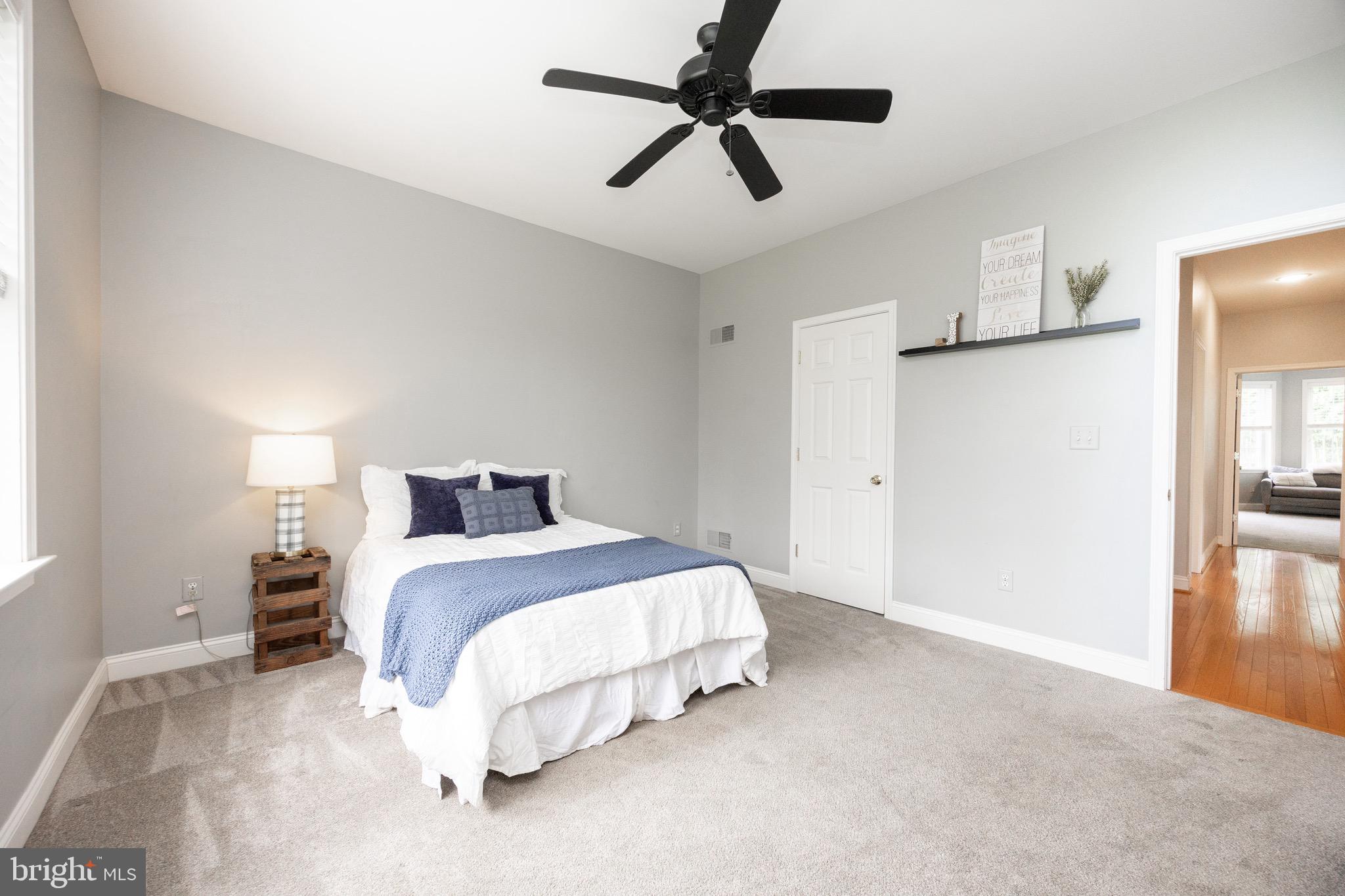 HIDDEN MEADOWS - Residential