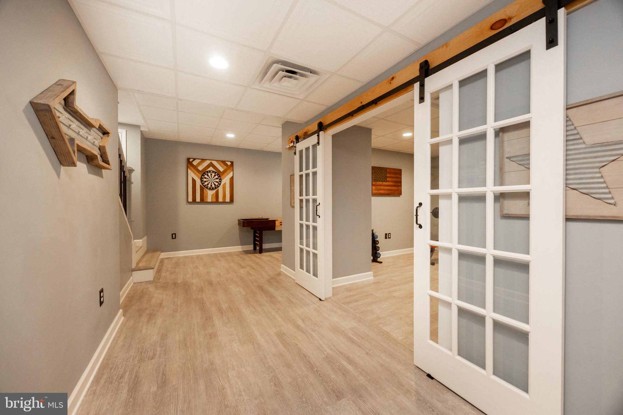 HIDDEN MEADOWS - Residential