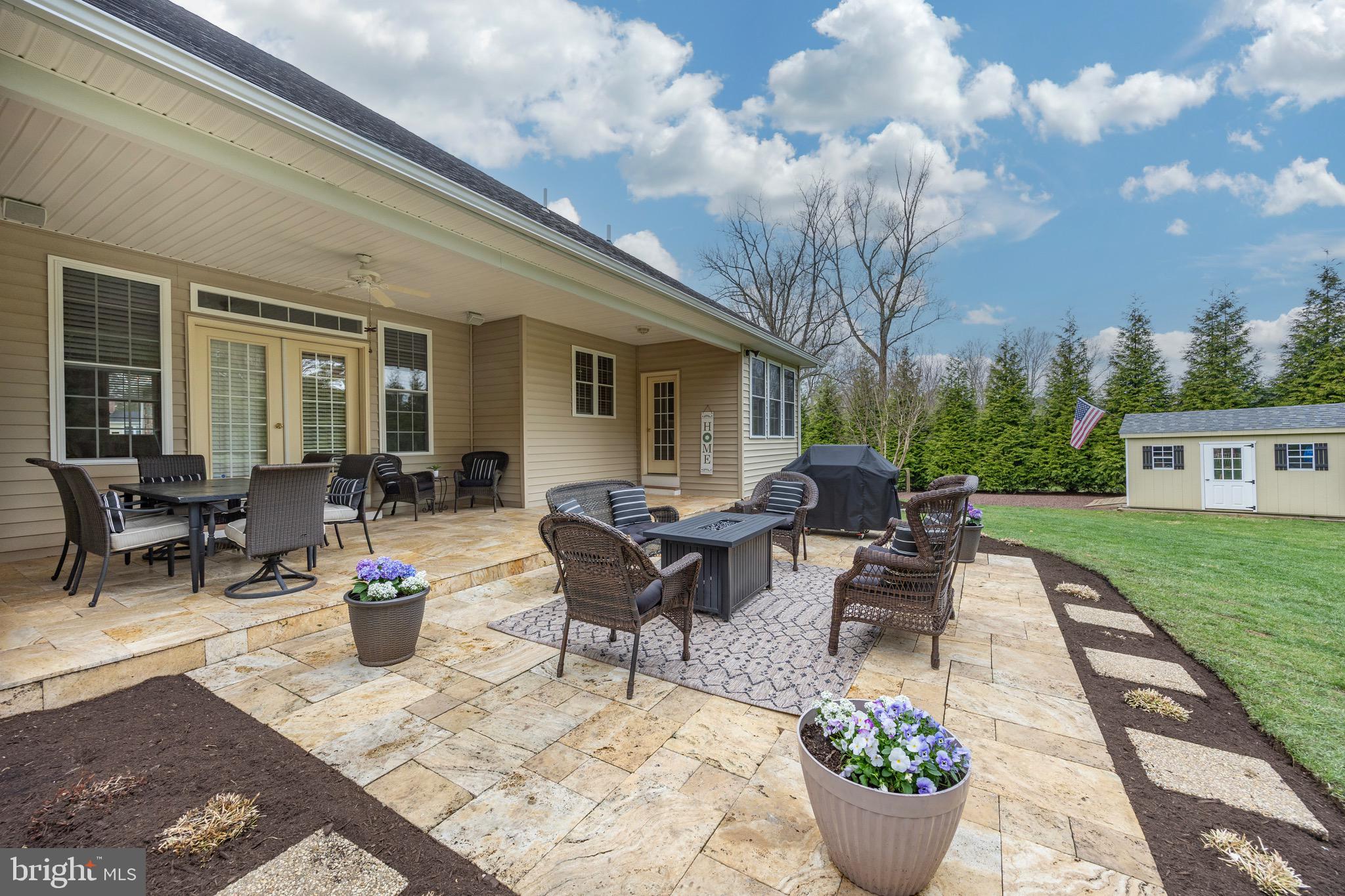 HIDDEN MEADOWS - Residential