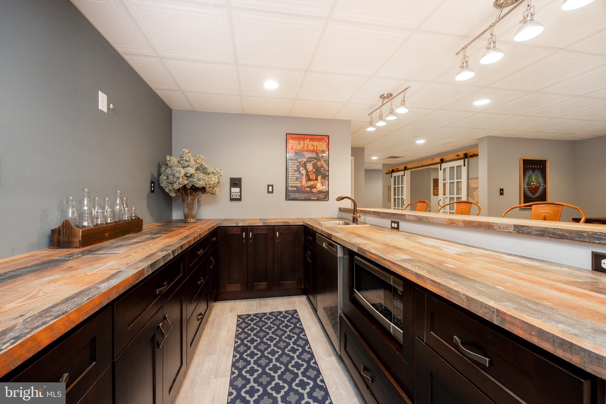 HIDDEN MEADOWS - Residential