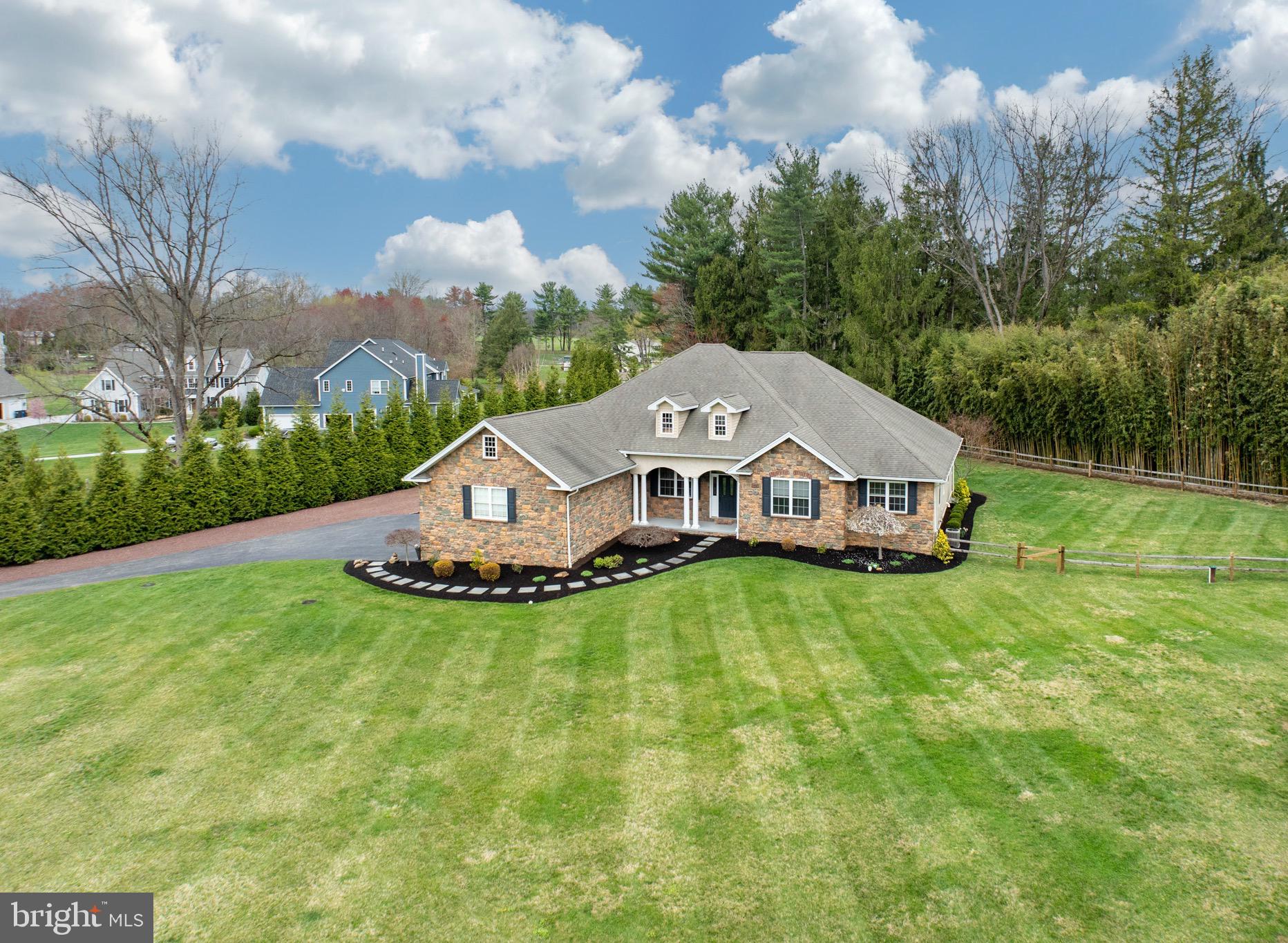 HIDDEN MEADOWS - Residential