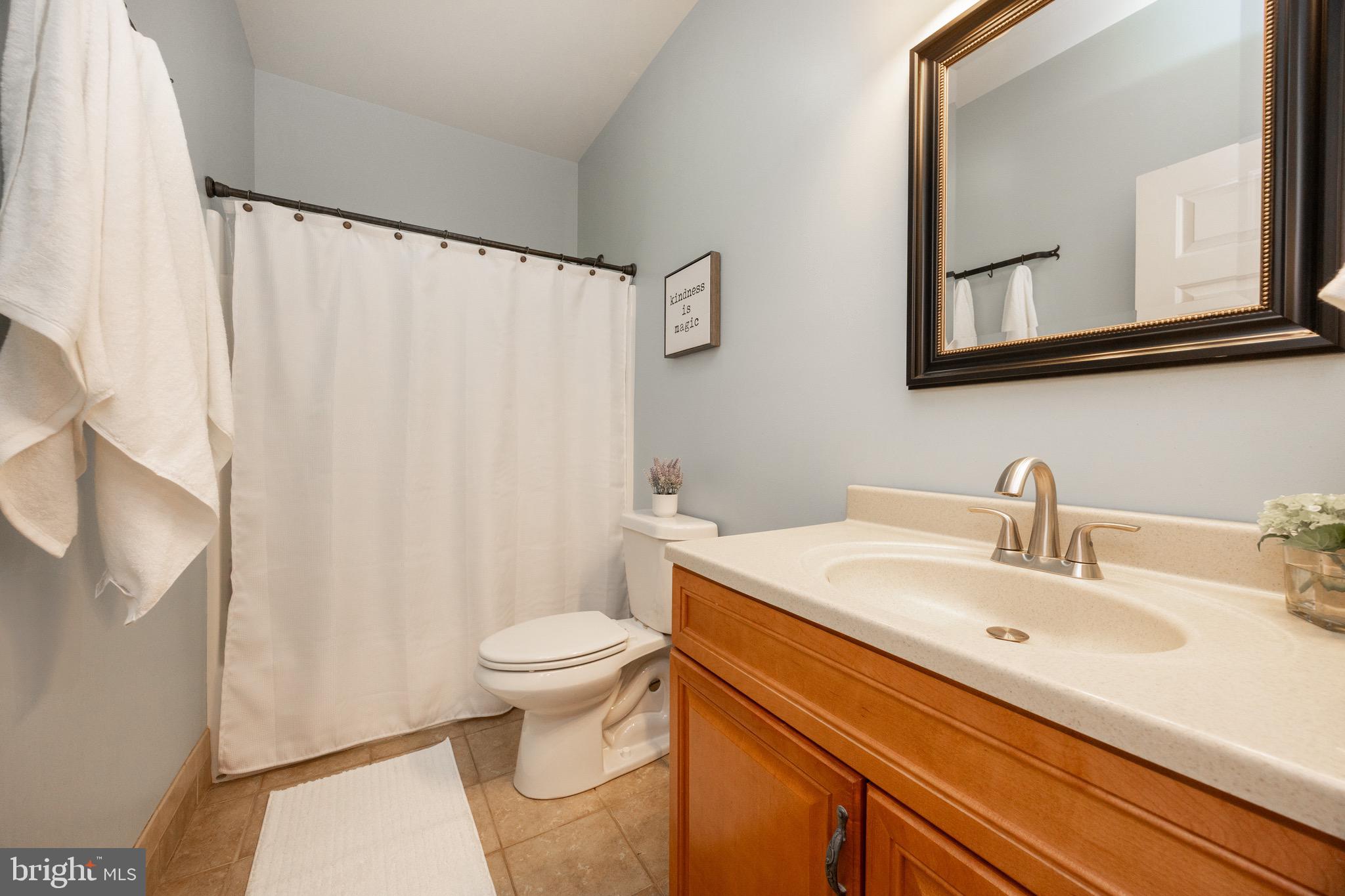 HIDDEN MEADOWS - Residential