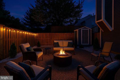 6347 CHIMNEY WOOD COURT ALEXANDRIA VA 22306