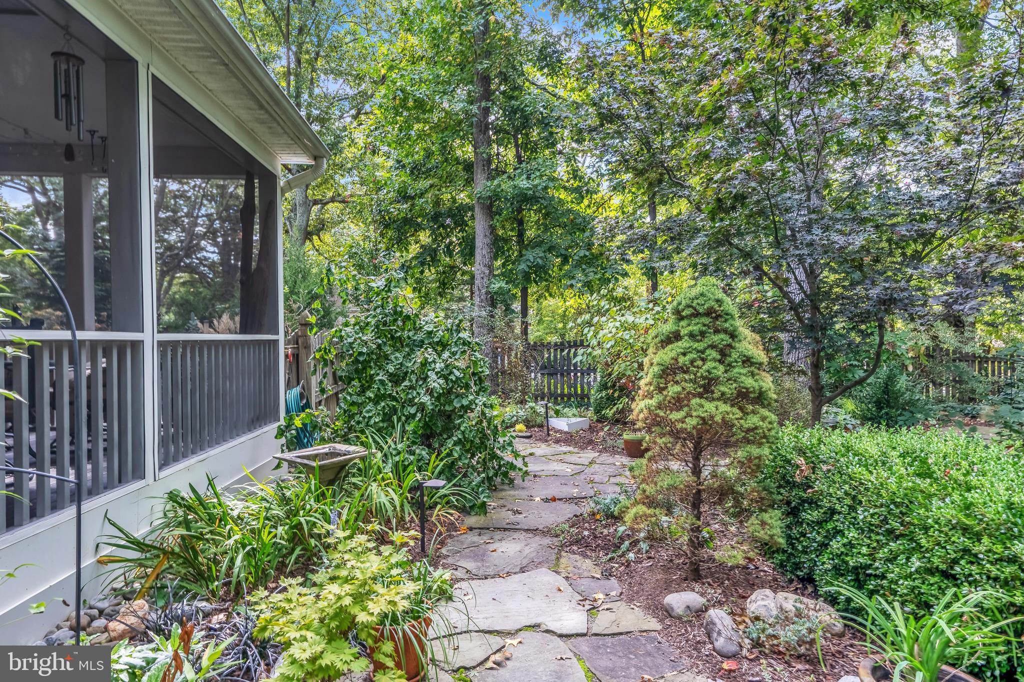 ARUNDEL ON THE BAY - Residential