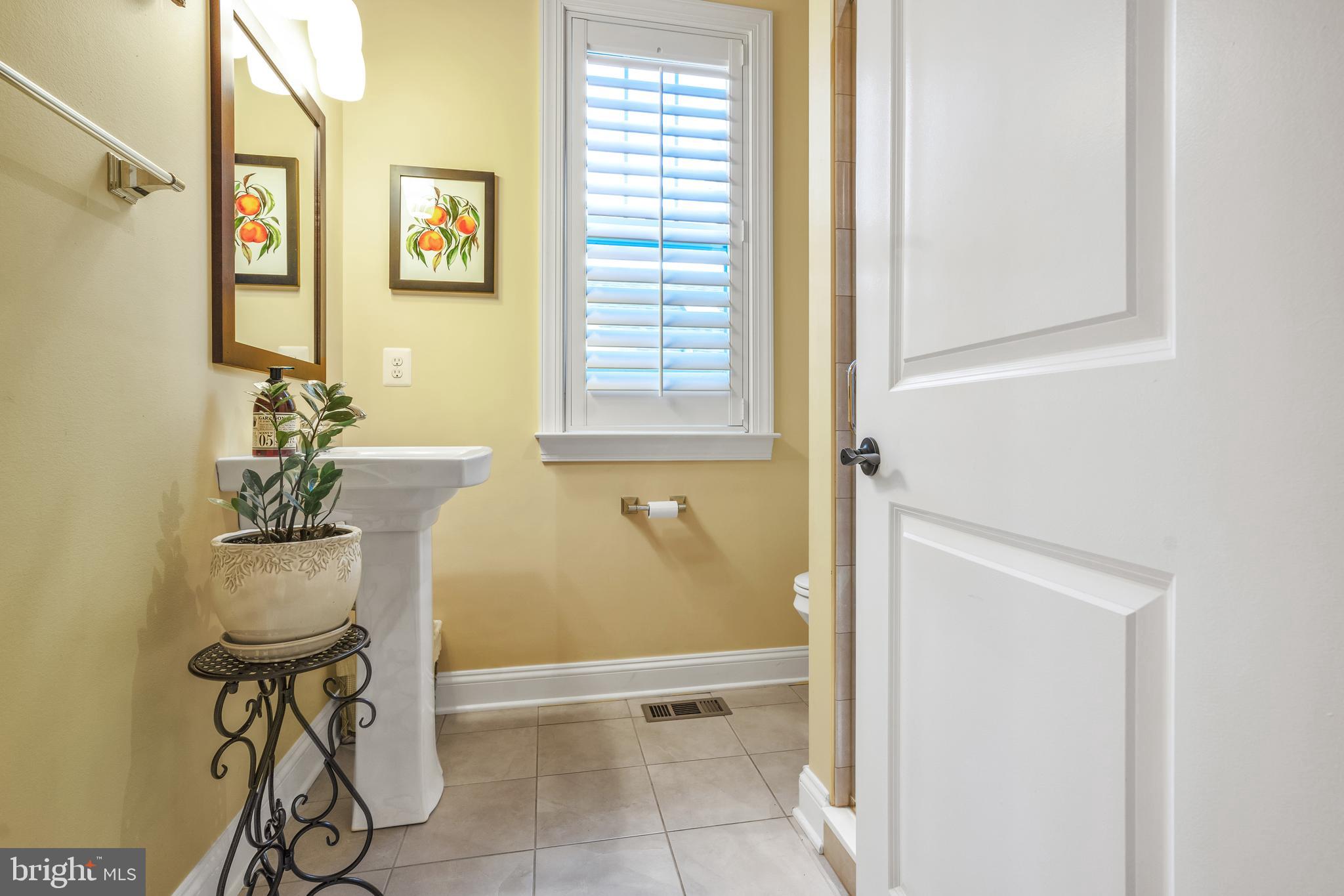 ARUNDEL ON THE BAY - Residential