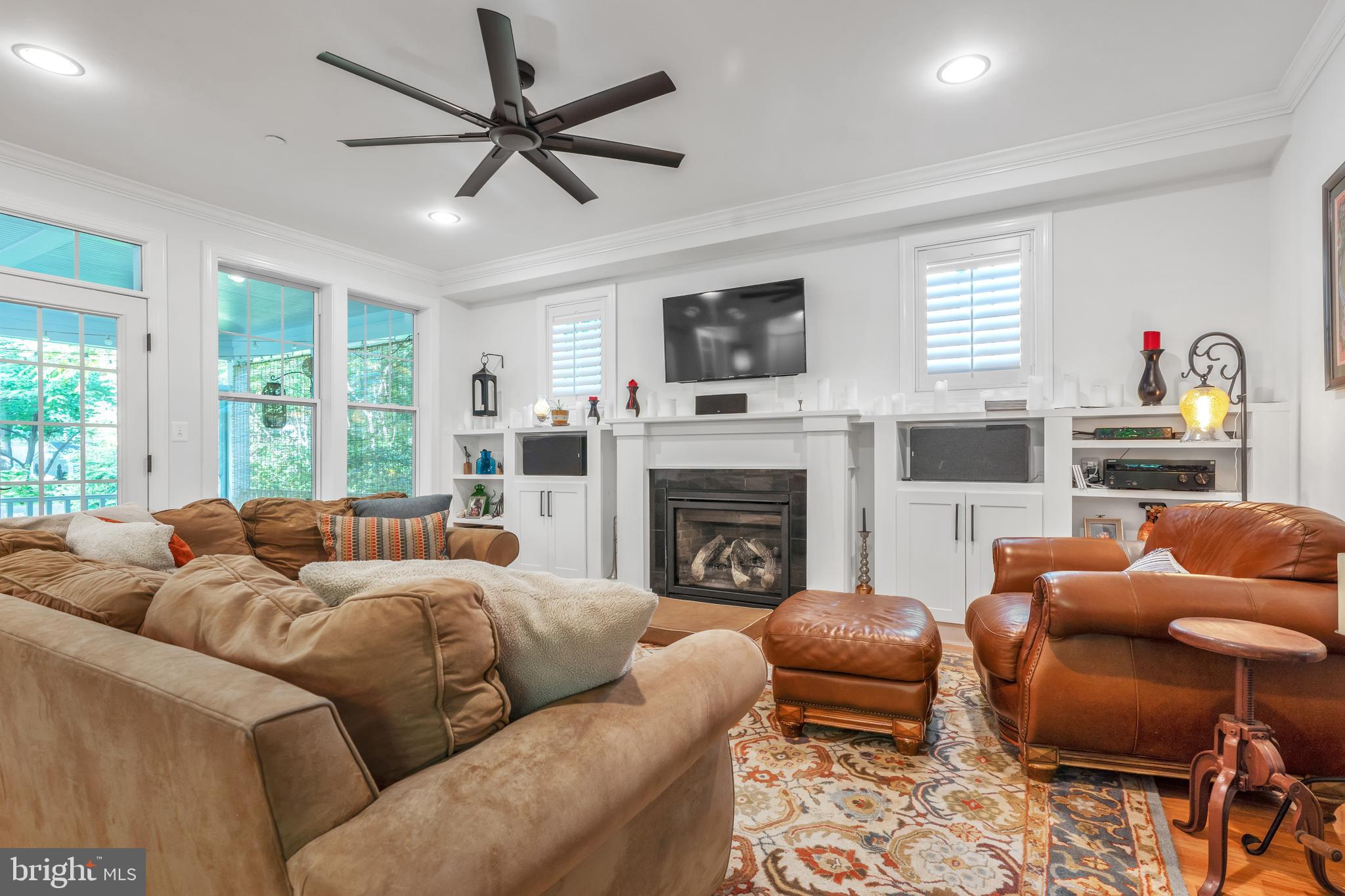 ARUNDEL ON THE BAY - Residential