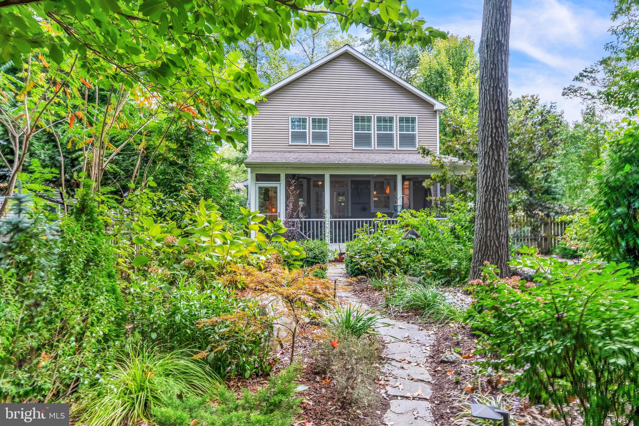 ARUNDEL ON THE BAY - Residential