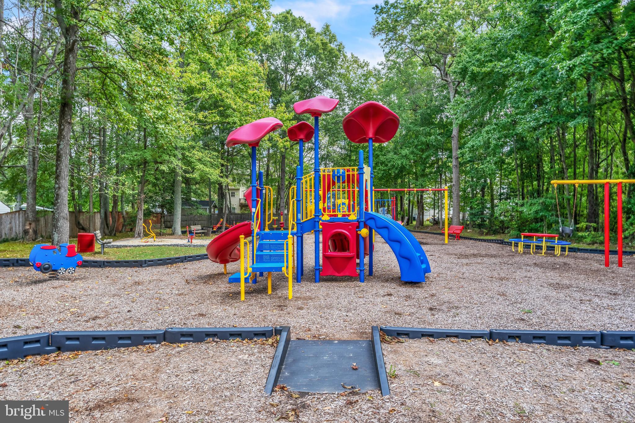 ARUNDEL ON THE BAY - Residential