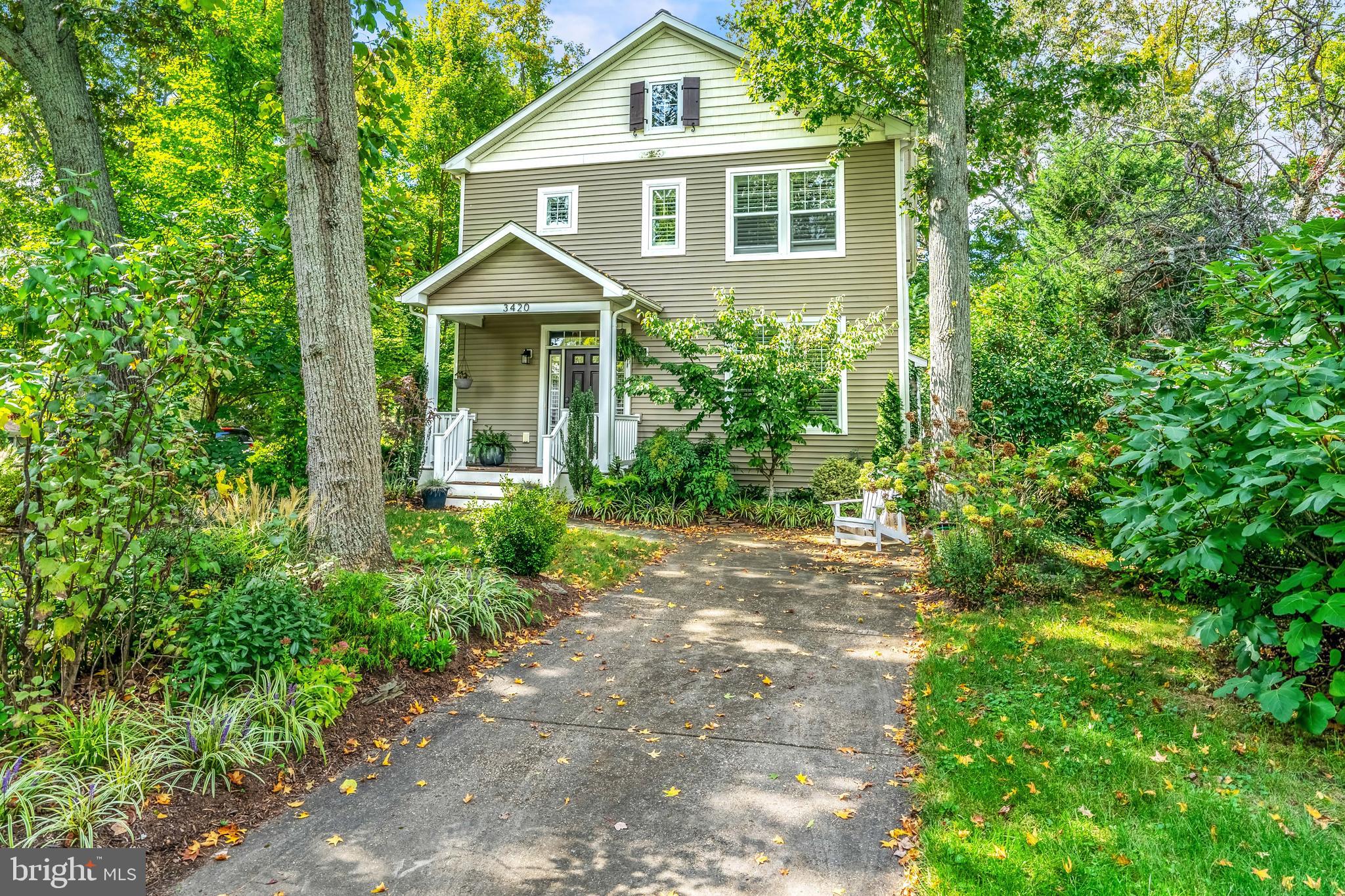 ARUNDEL ON THE BAY - Residential
