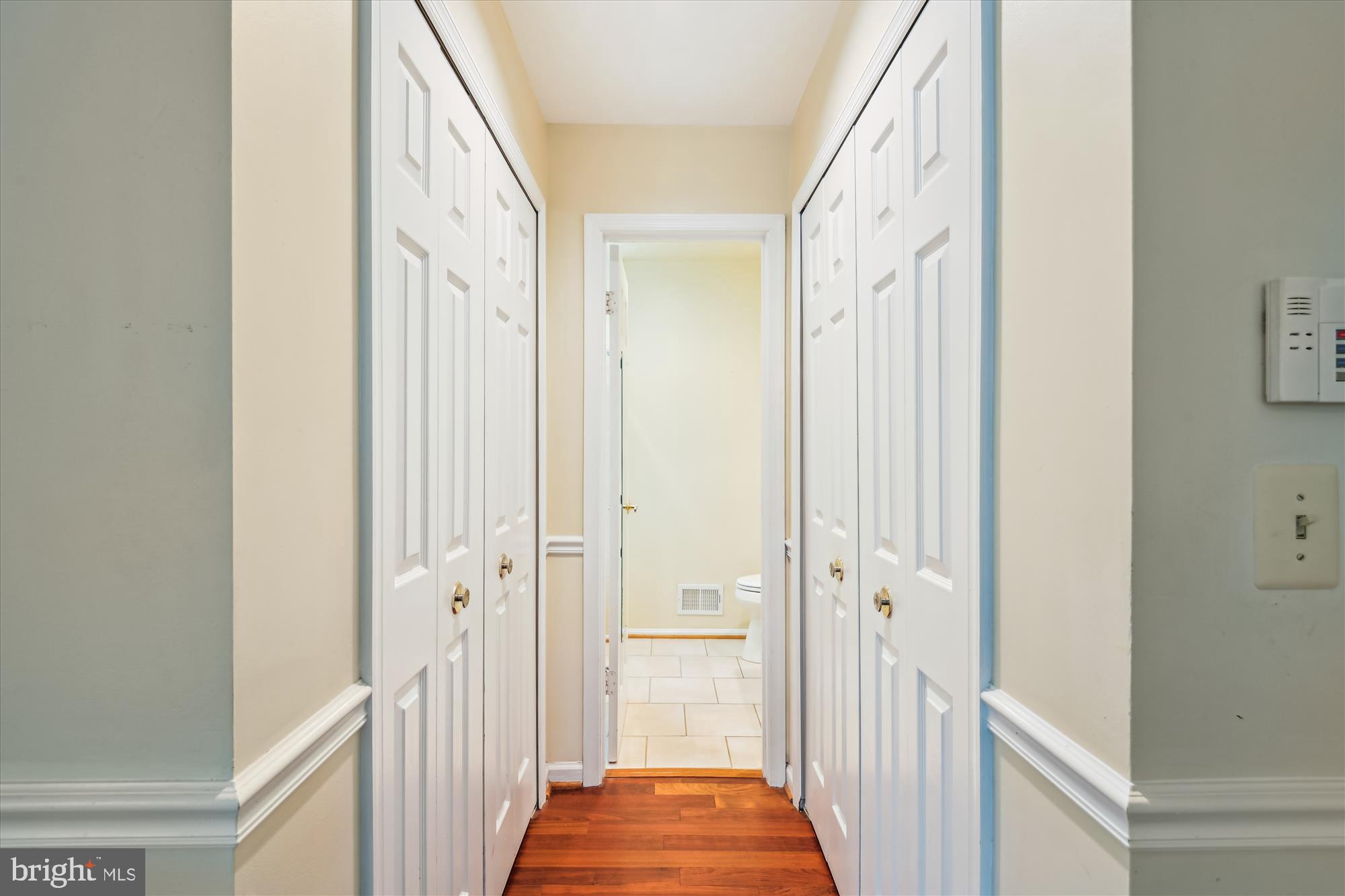 HUNT MEADOW - Residential