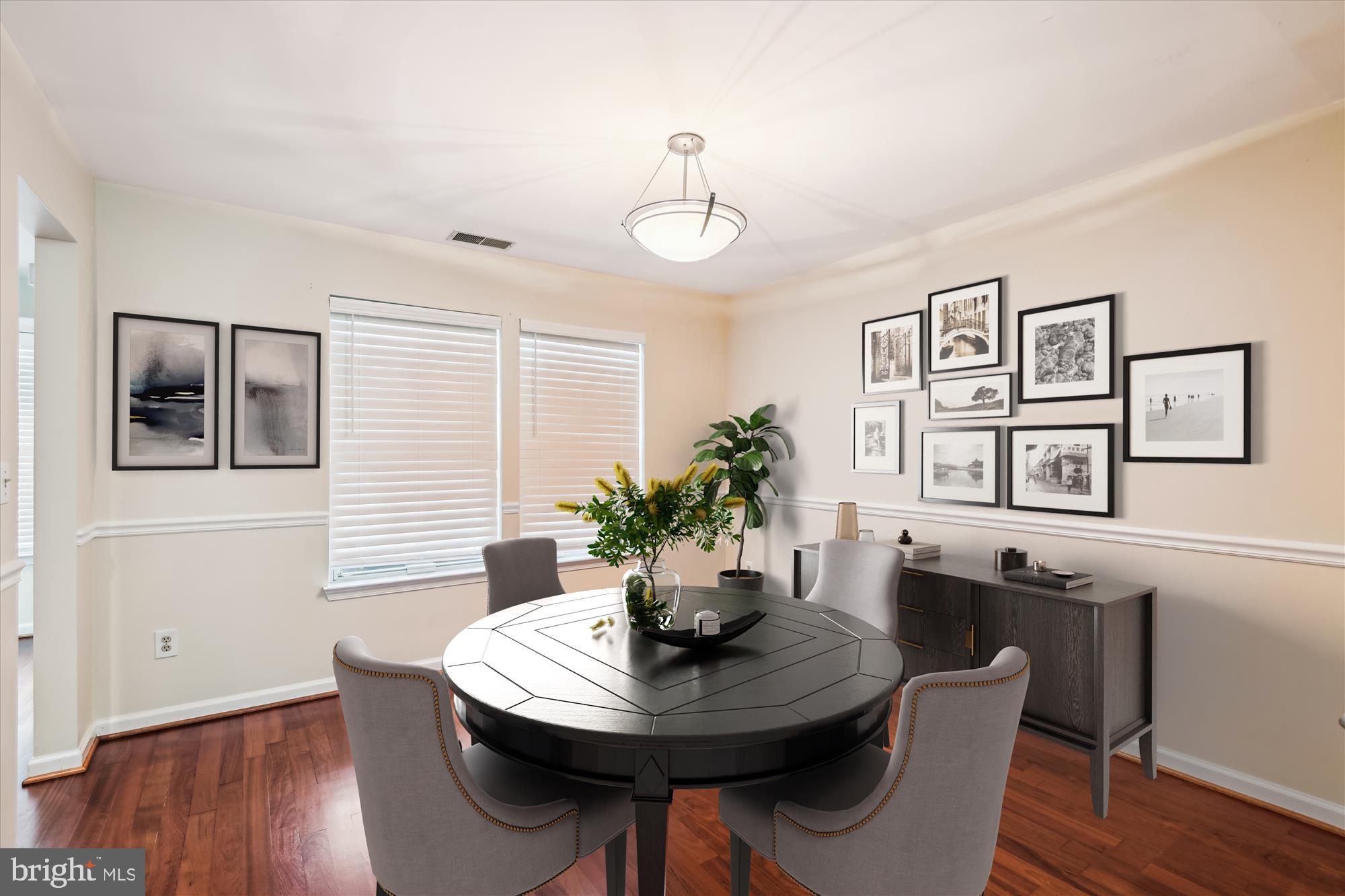 HUNT MEADOW - Residential