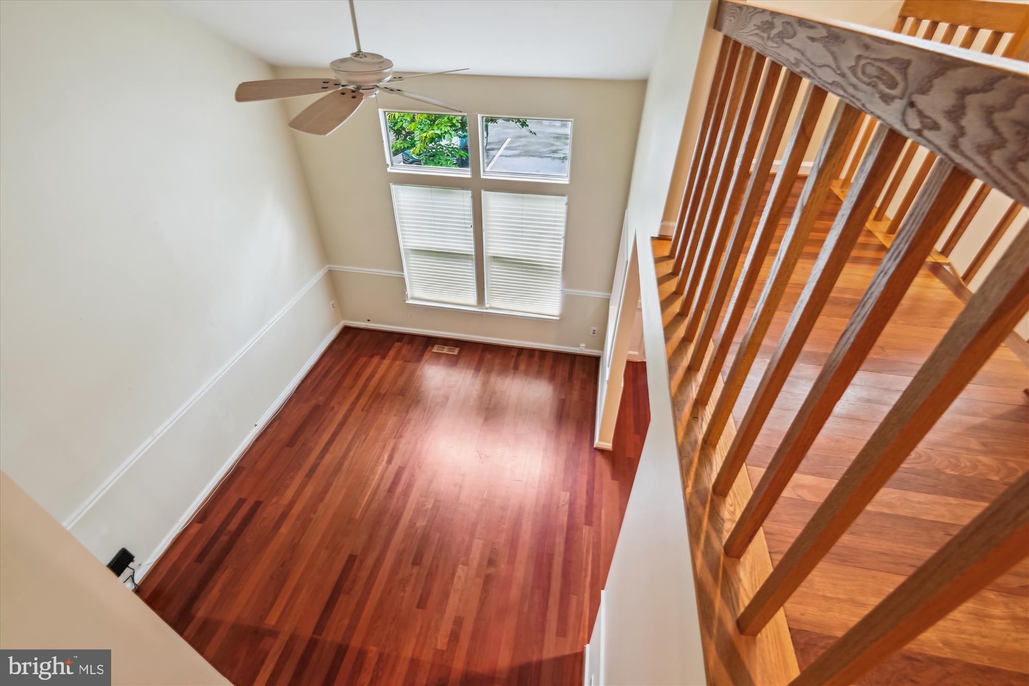 HUNT MEADOW - Residential