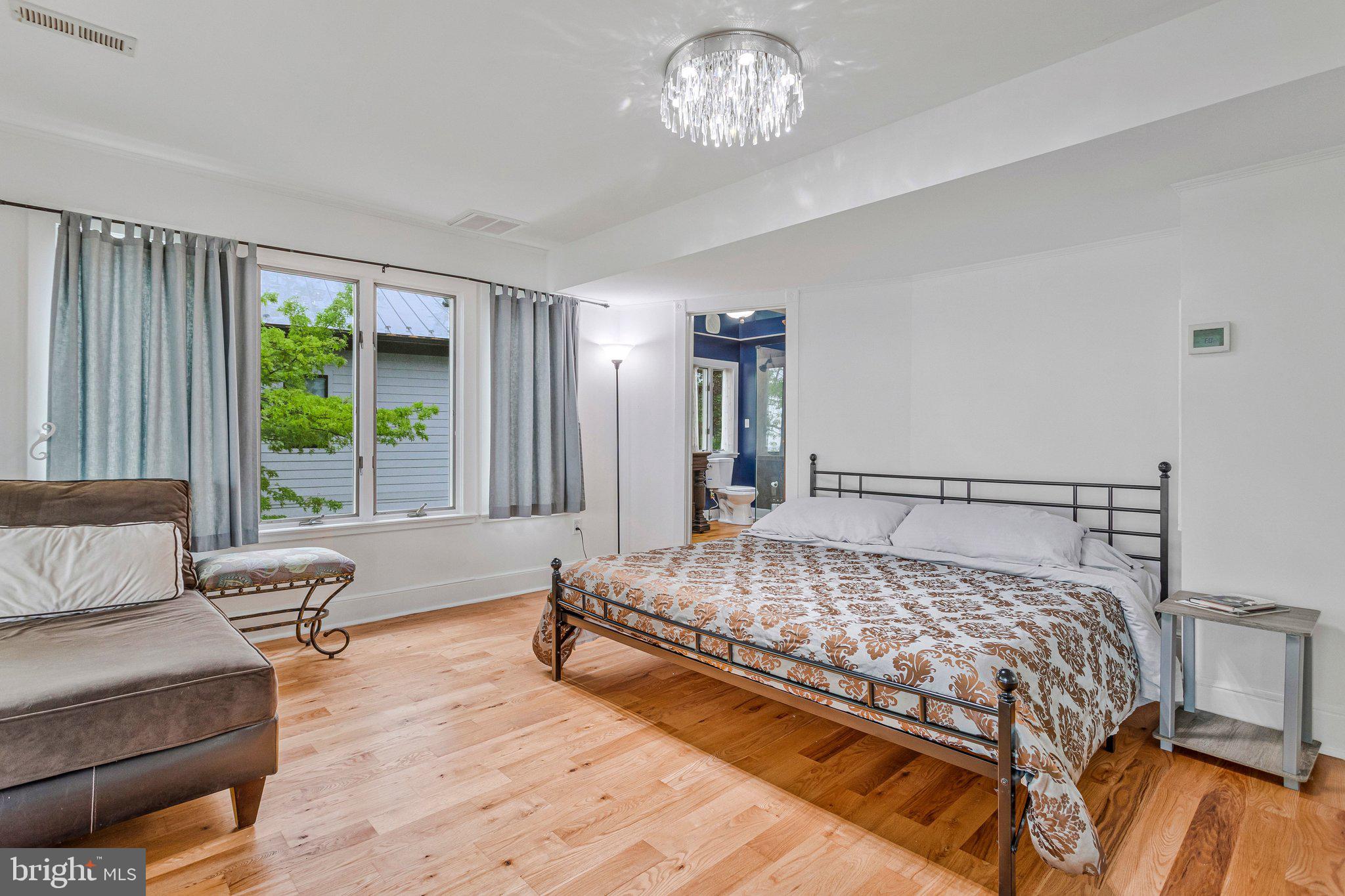 NORTH BEACH PARK - Residential