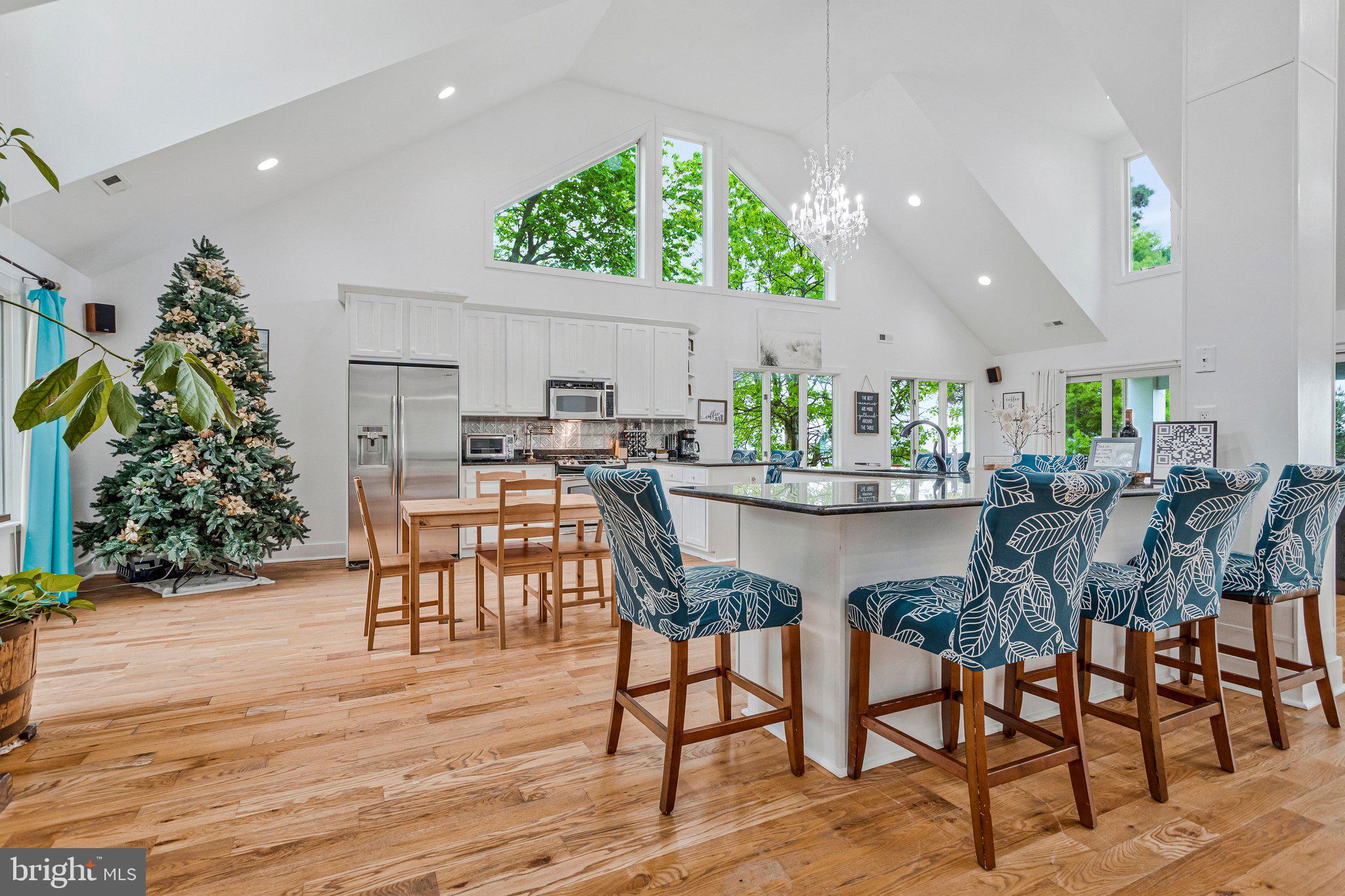 NORTH BEACH PARK - Residential