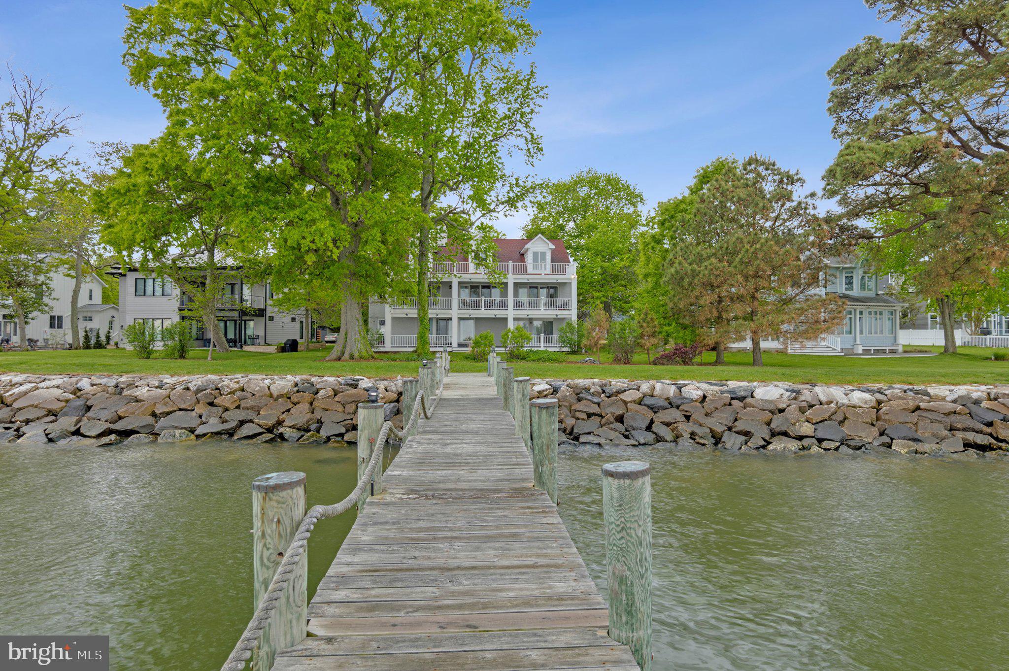 NORTH BEACH PARK - Residential