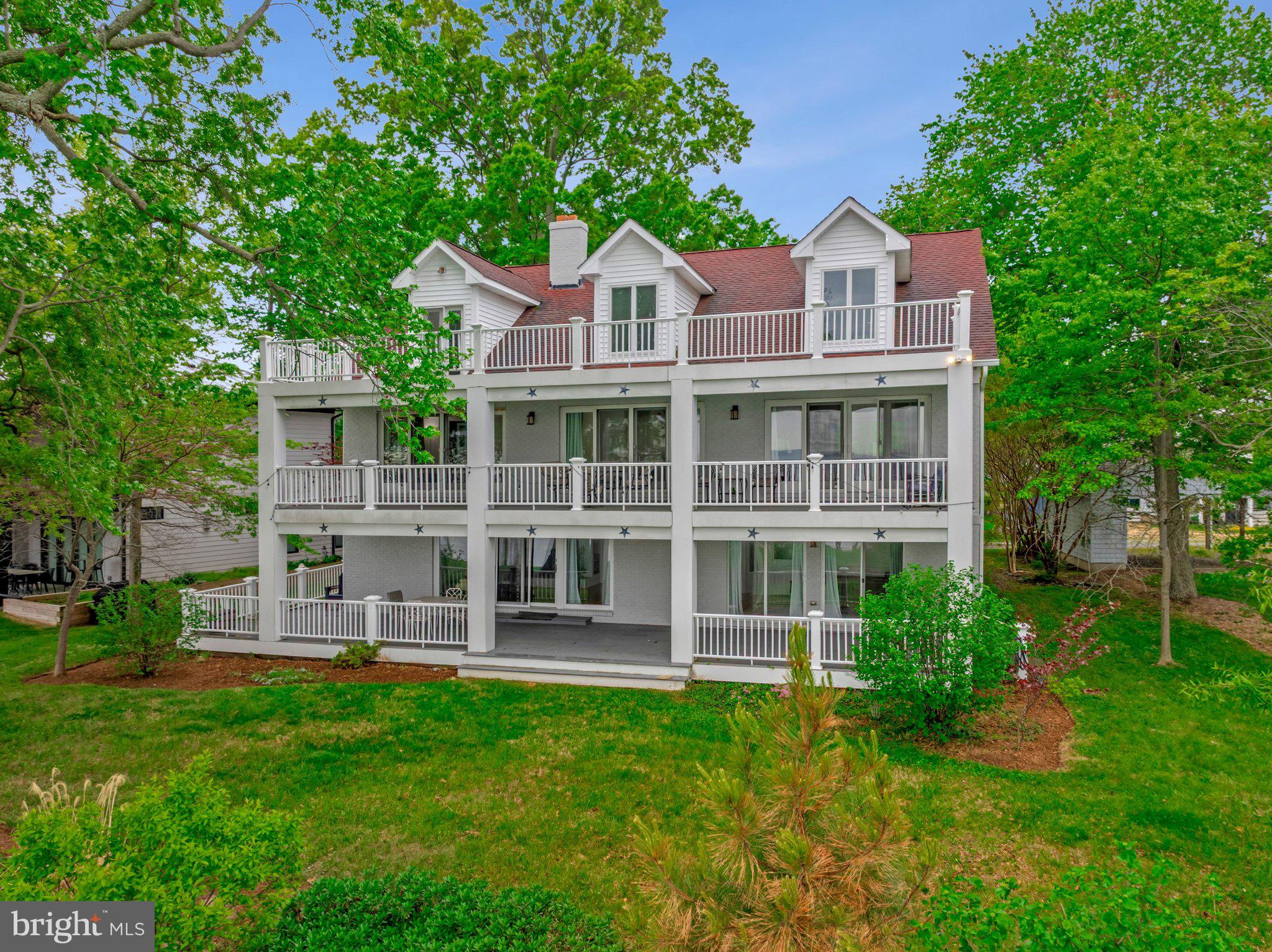 NORTH BEACH PARK - Residential