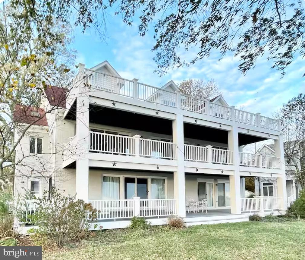 NORTH BEACH PARK - Residential