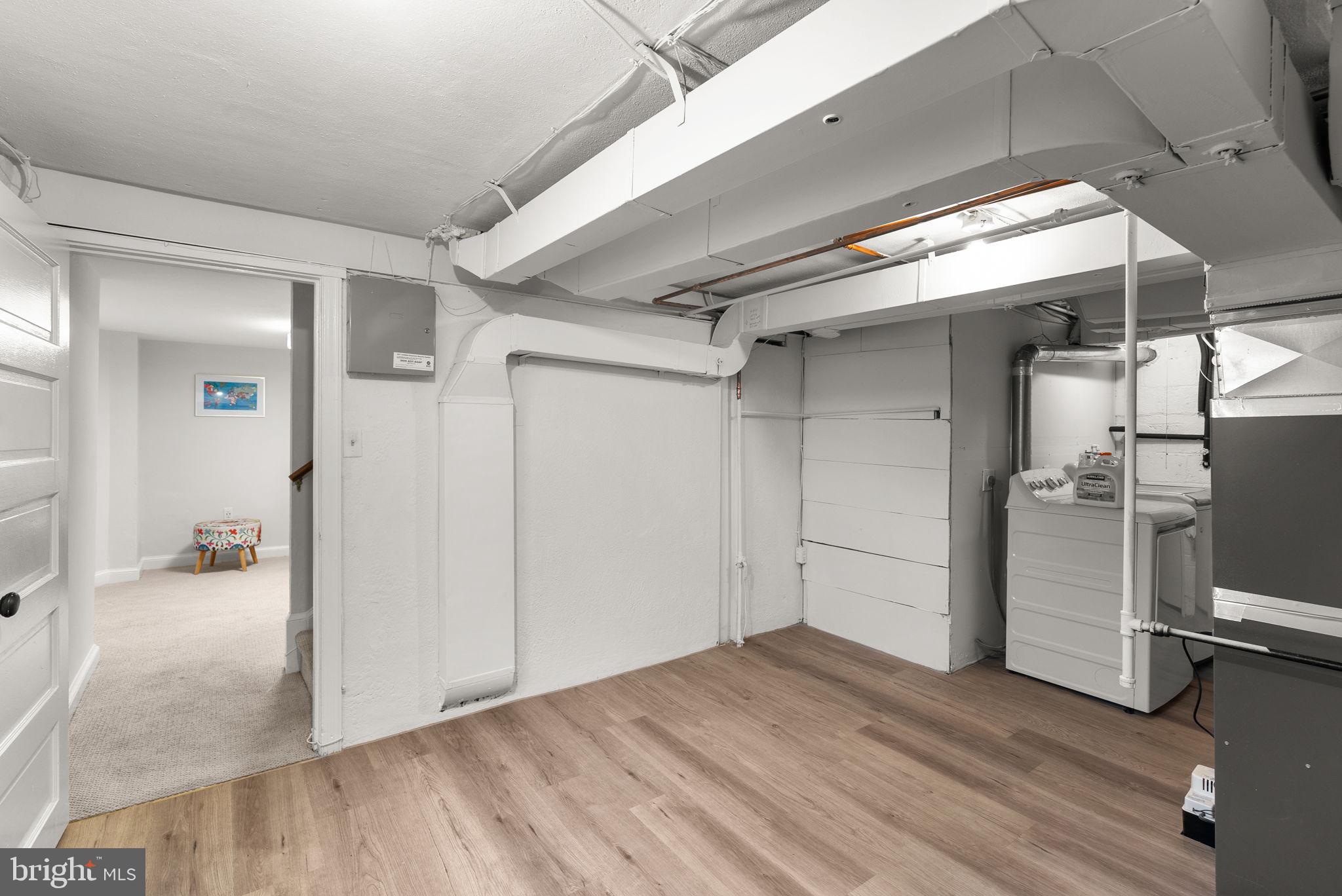 SILVER SPRING - Residential