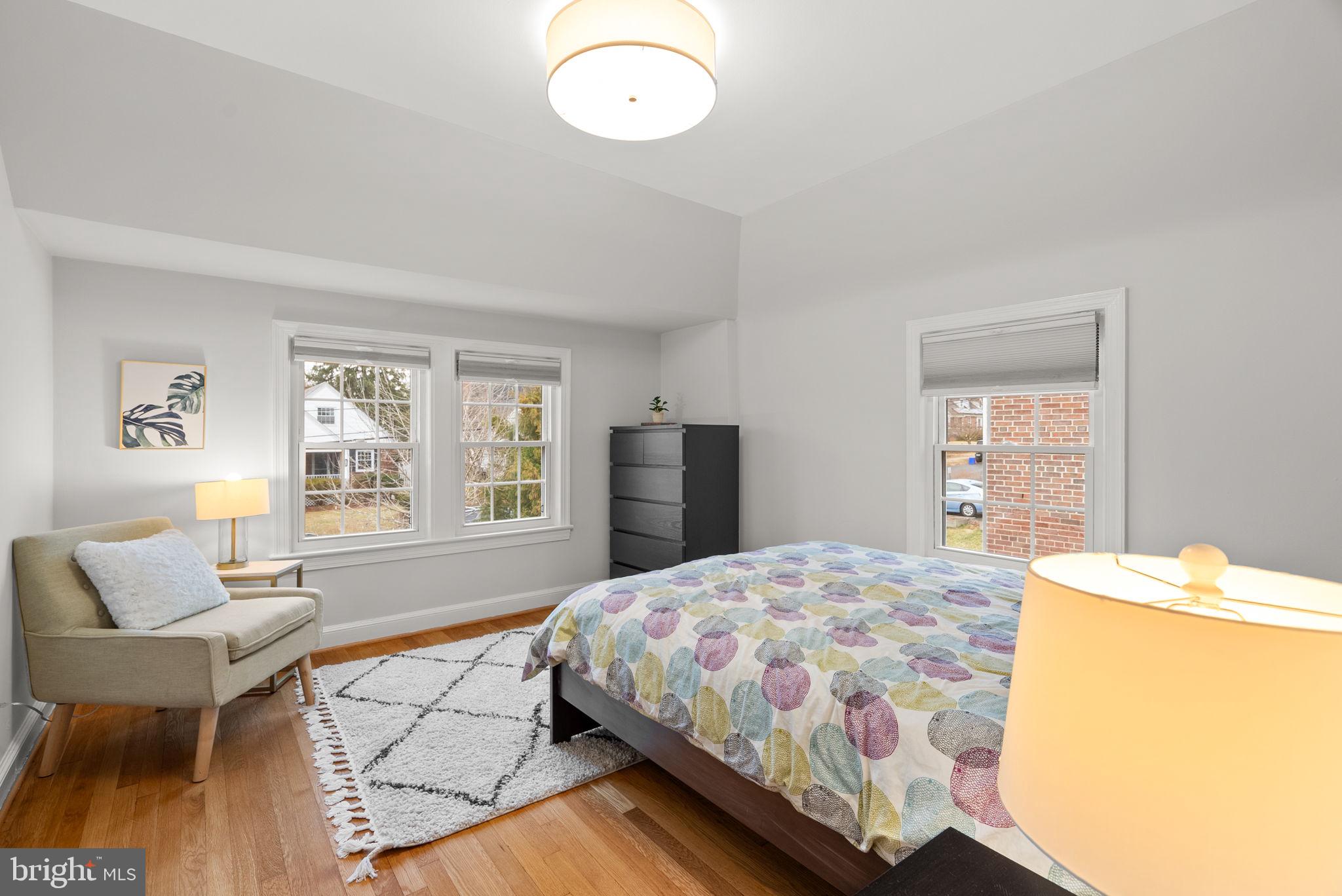 SILVER SPRING - Residential