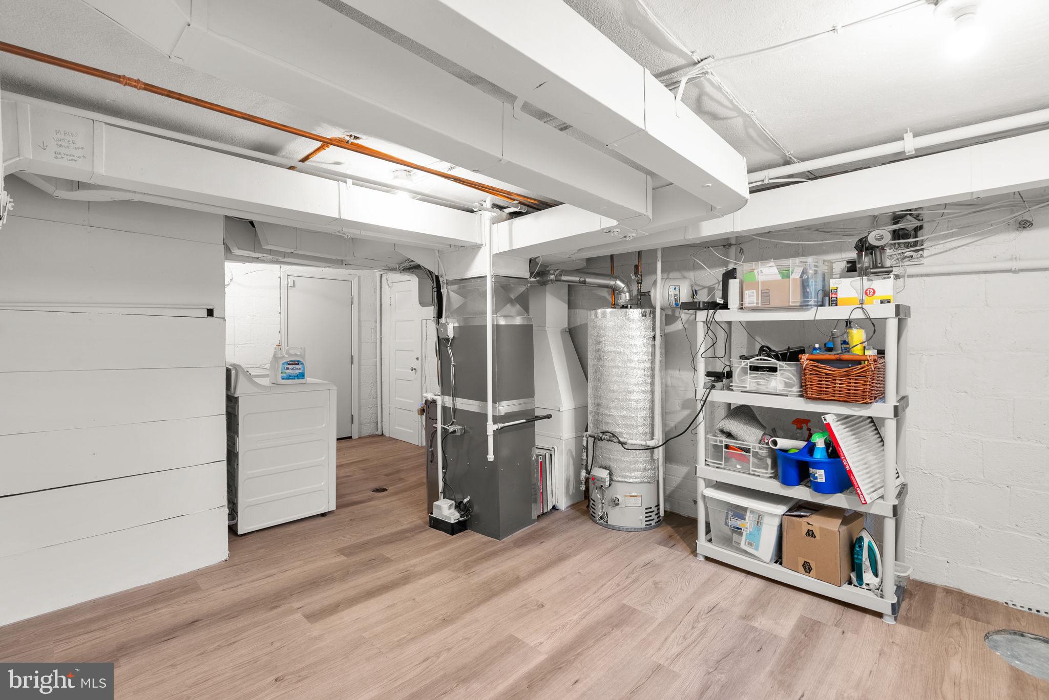 SILVER SPRING - Residential