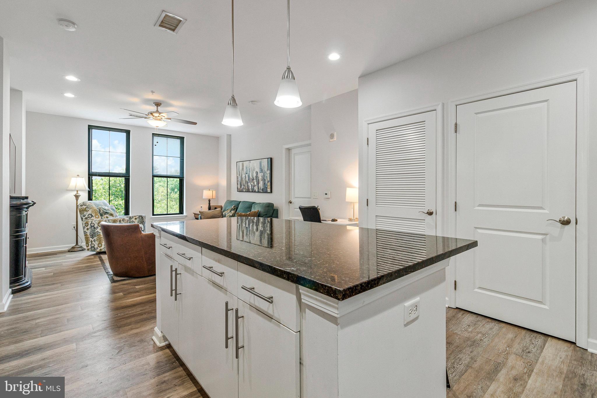 444 W BROAD STREET 401