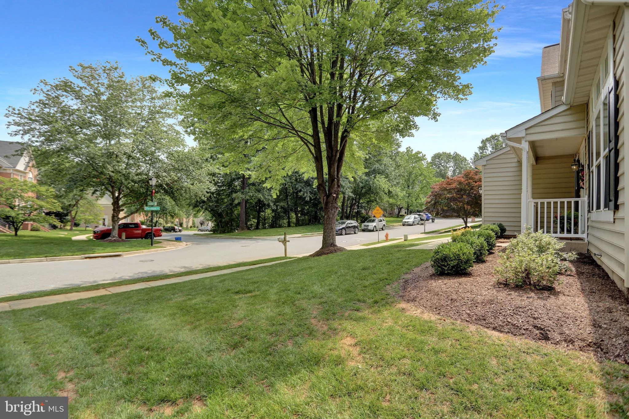 Lutherville Timonium, Maryland 21093, United States, 4 Bedrooms Bedrooms, ,4 BathroomsBathrooms,Residential,Contingent,142009