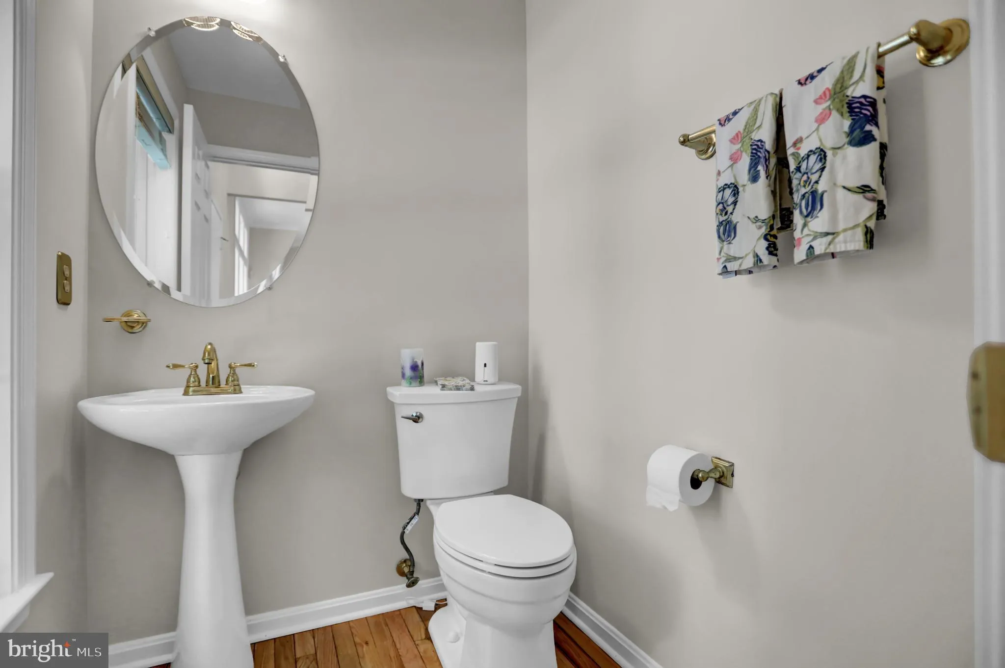 Lutherville Timonium, Maryland 21093, United States, 4 Bedrooms Bedrooms, ,4 BathroomsBathrooms,Residential,Contingent,142009