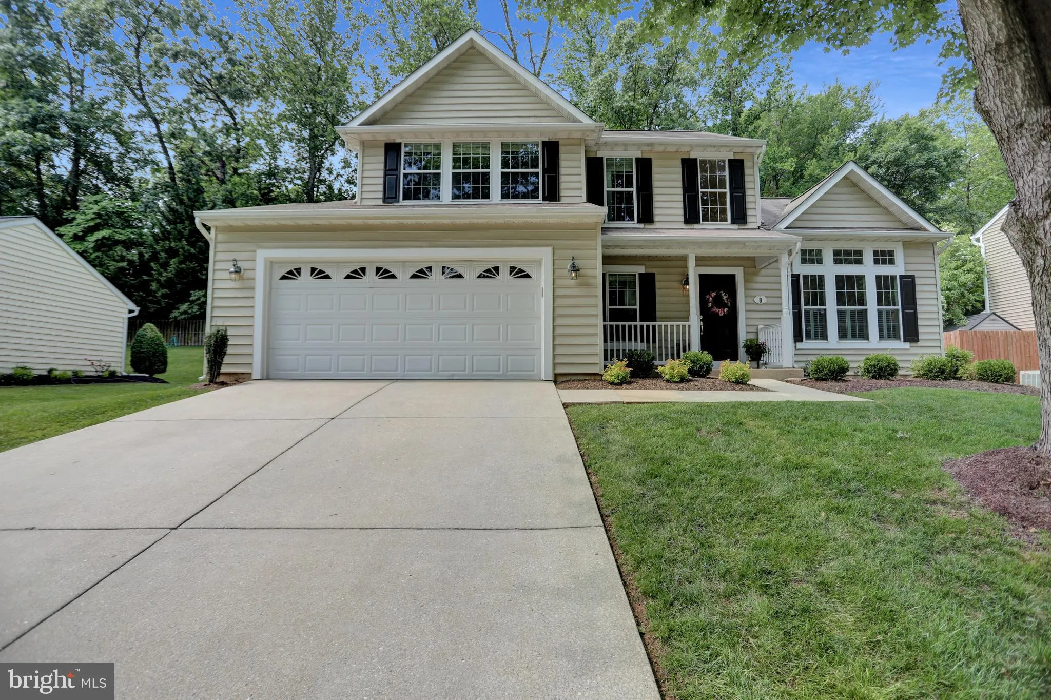 Lutherville Timonium, Maryland 21093, United States, 4 Bedrooms Bedrooms, ,4 BathroomsBathrooms,Residential,Contingent,142009