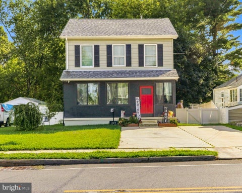 Homes For Sale - 401 W Red Bank Avenue<br/> WEST DEPTFORD, NJ 08096