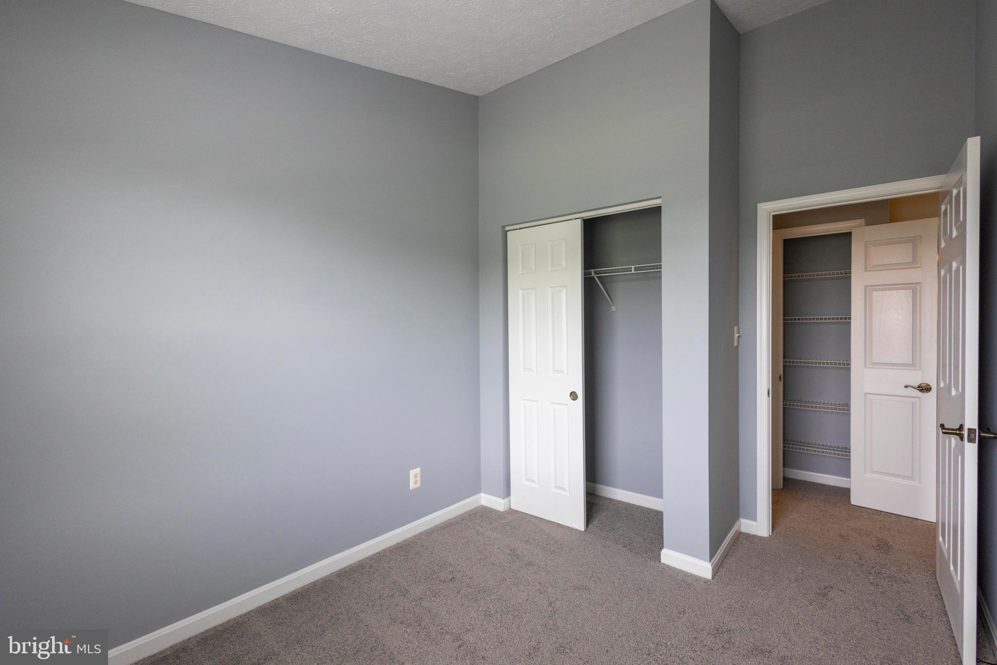 CONSTANT FRIENDSHIP - Residential Lease