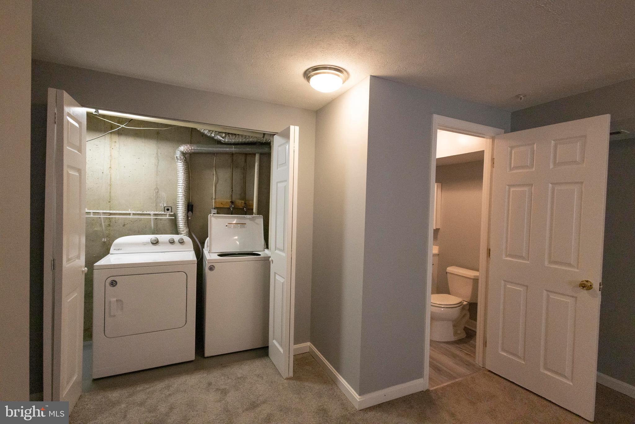 CONSTANT FRIENDSHIP - Residential Lease