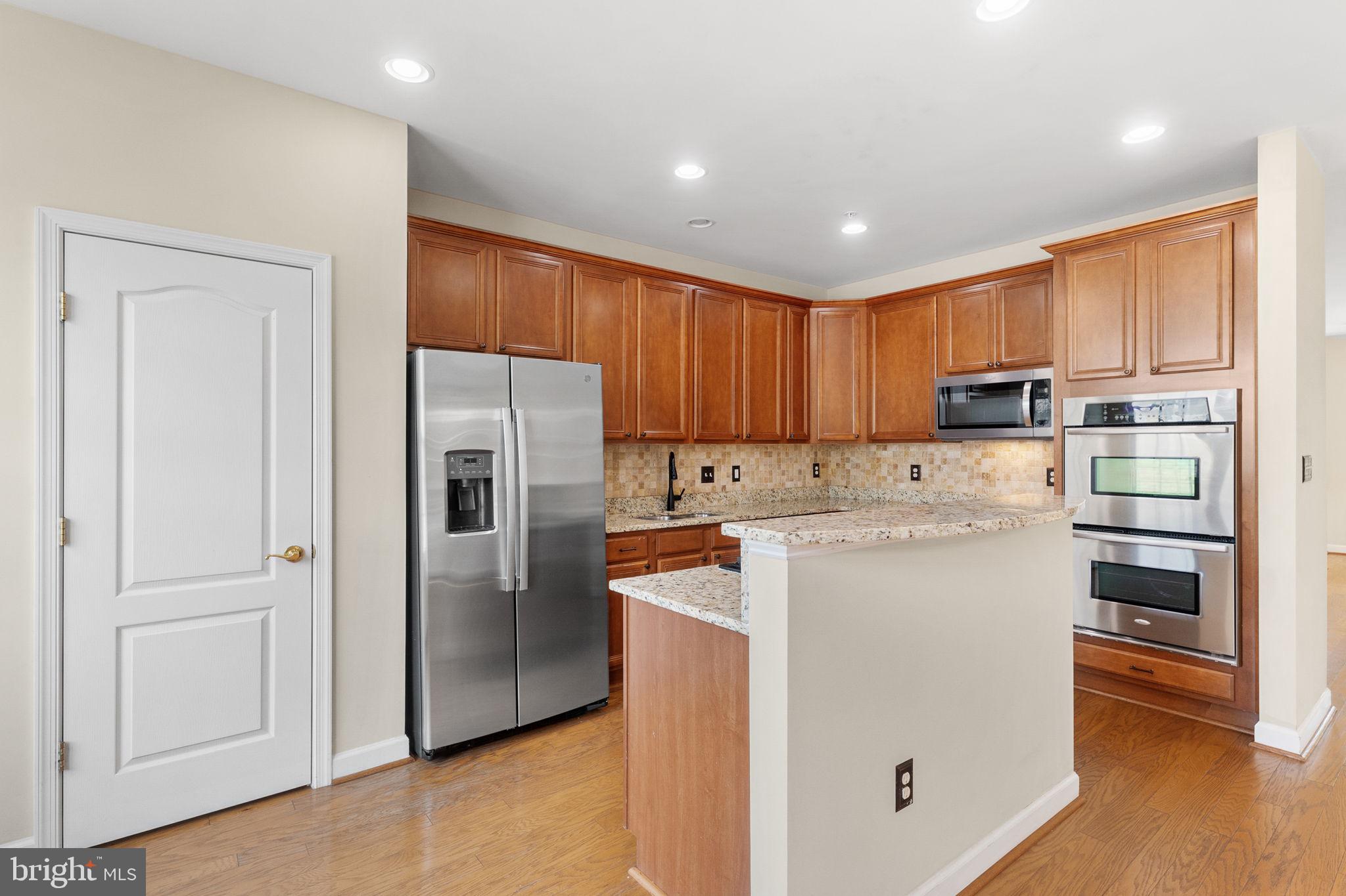 SUMMERFIELD AT MORGAN ST - Residential