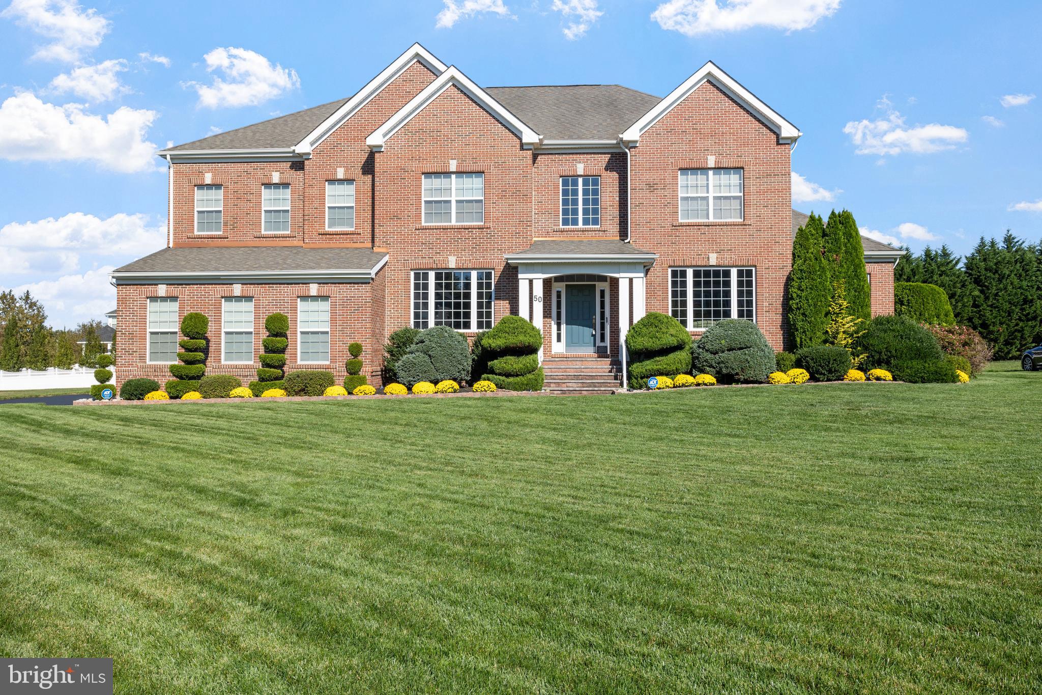 50 CURTMANTLE ROAD