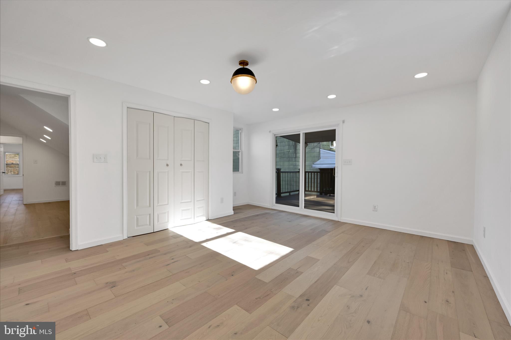 PALO ALTO - Residential