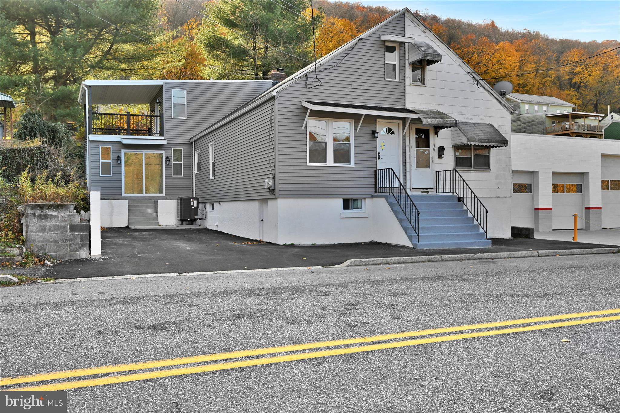 PALO ALTO - Residential